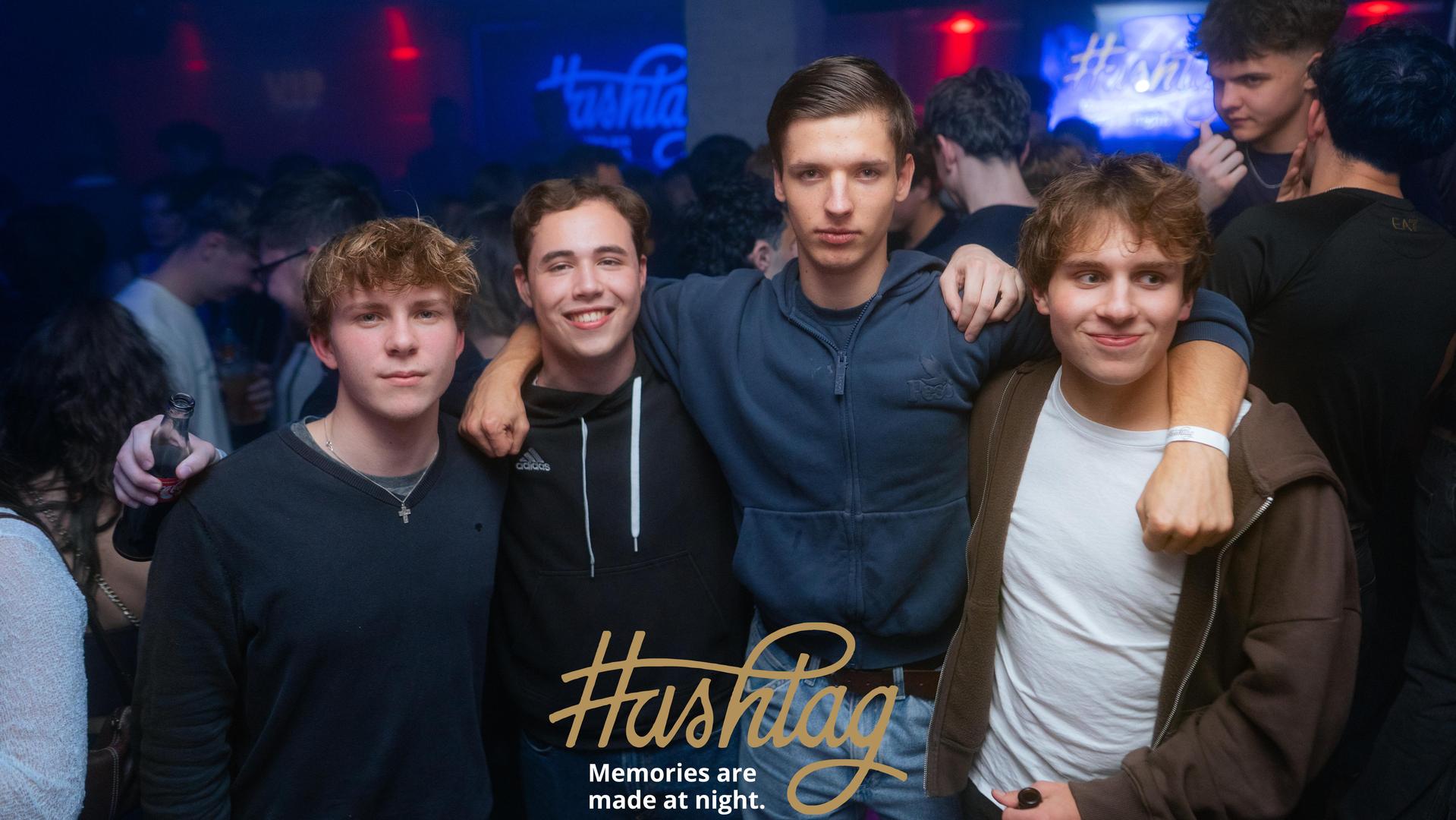 Am Dienstag wurde im Hashtag die Abgabe der Seminararbeiten gefeiert.  (Bild: Hannes Stock)