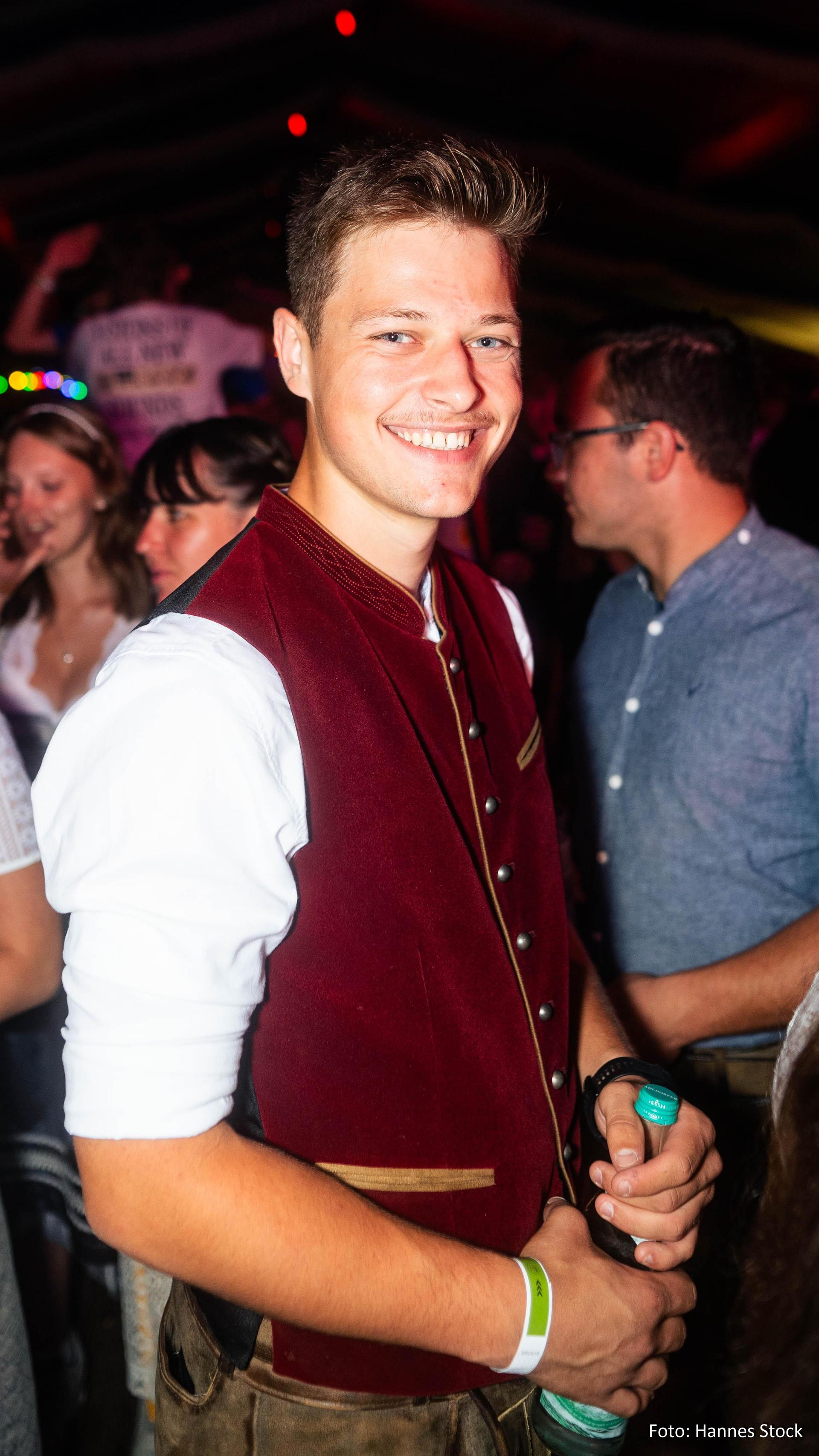 Das war die Flosser Kirwa am Samstag.  (Bild: Hannes Stock )