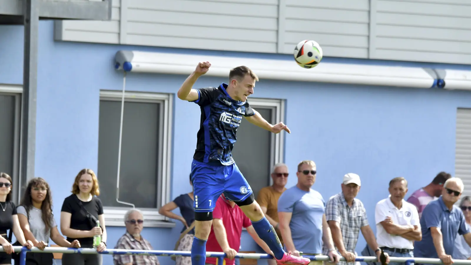 Paul Götz, hier im Trikot der SF Ursulapoppenricht, kehrt zum FC Amberg zurück. (Bild: Hubert Ziegler)