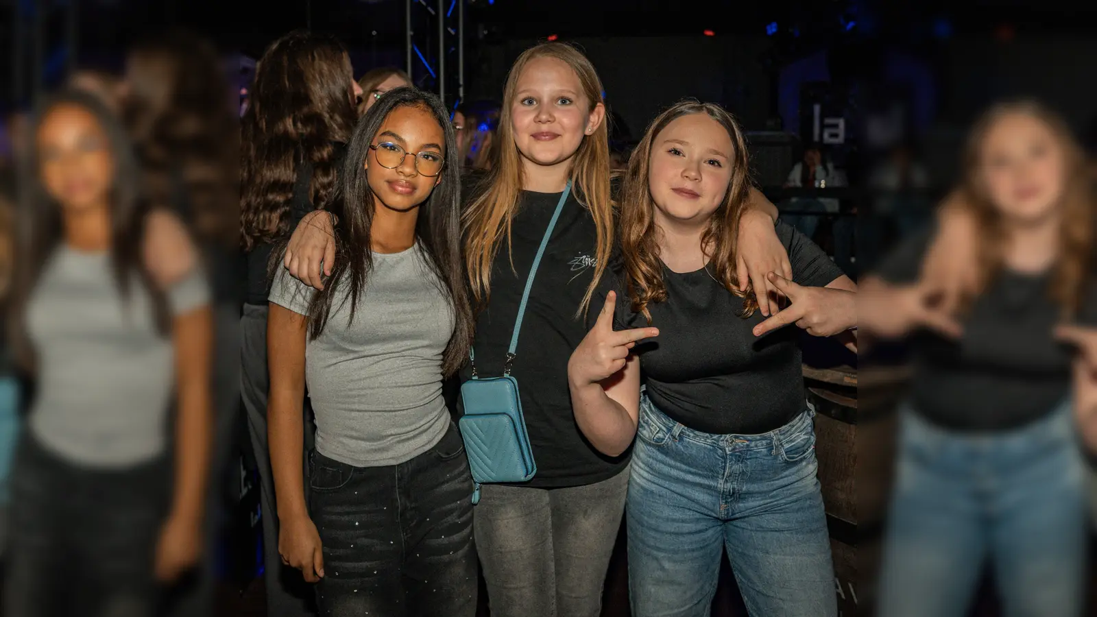 Die Teenieparty im La Belle Waidhaus. (Bild: Timo Kraus)