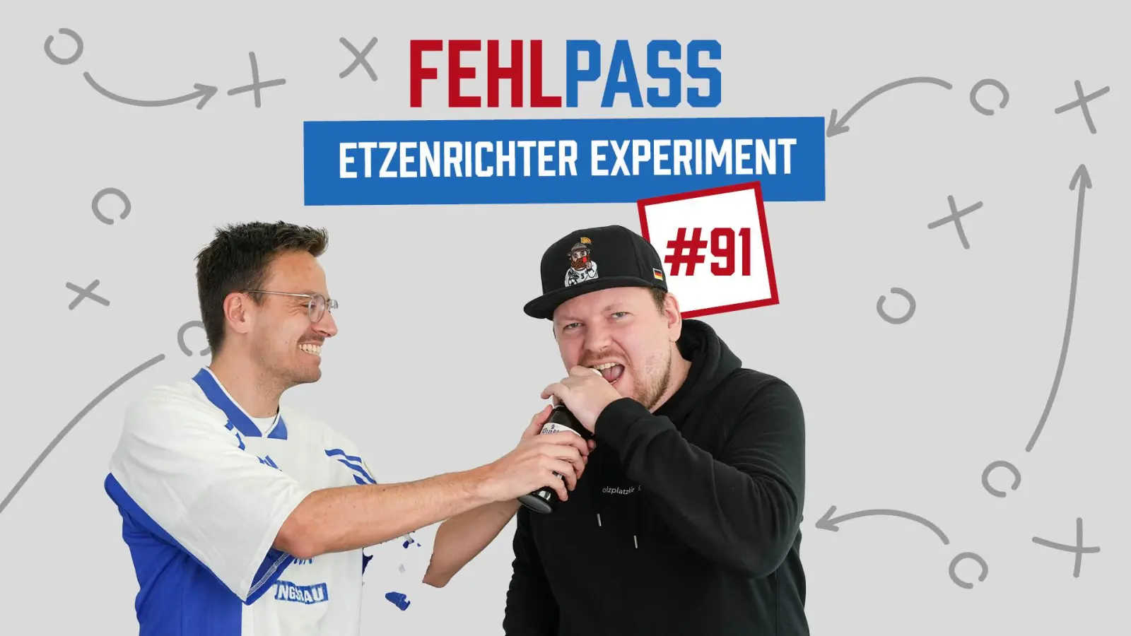 In der aktuellen Folge wird's wissenschaftlich: Das Fehlpass-Team will herausfinden, ob man ohne Sieg in der Landesliga bleiben kann.  (Bild: Marina Gube)
