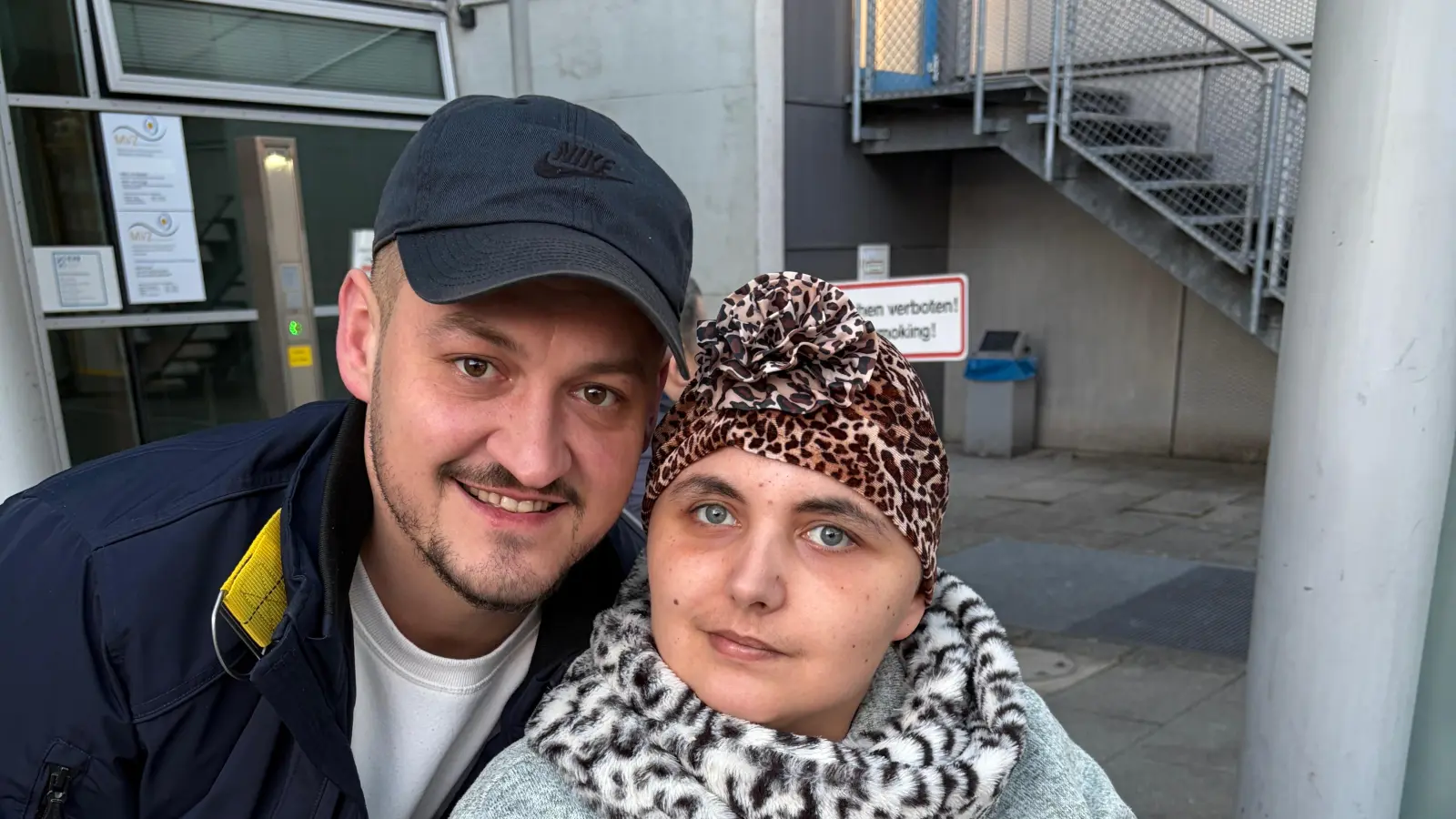 Marc und Susanna Dombrowsky aus Altenstadt/WN kämpfen nach einem Schicksalsschlag für ein möglichst selbstbestimmtes Leben.  (Bild: Marc Dombrowsky/privat)