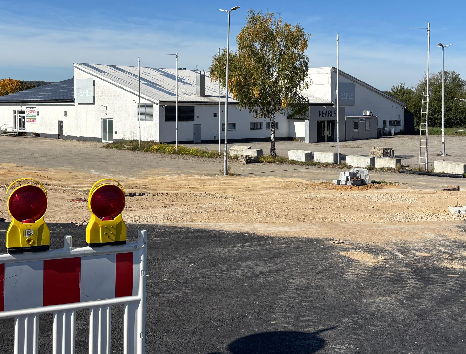 Für den Standort der ehemaligen Disko Pearls in Nabburg soll es neue Planungen geben. (Bild: sbö)
