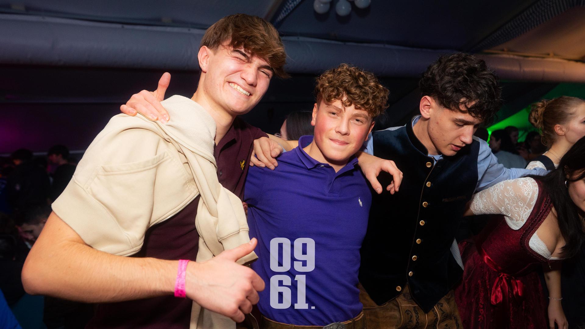 Die schönsten Eindrücke der Kirwa in Luhe am Freitag! (Bild: Hannes Stock)