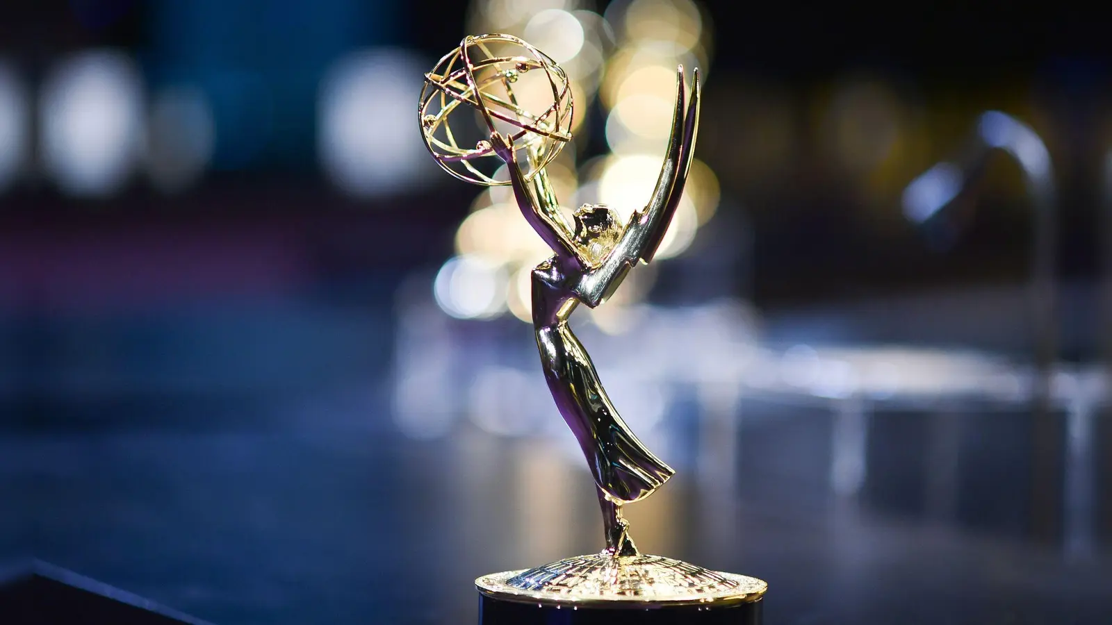Die Emmy-Awards sollen im September verliehen werden. (Archivbild) (Bild: Richard Shotwell/Invision/dpa)