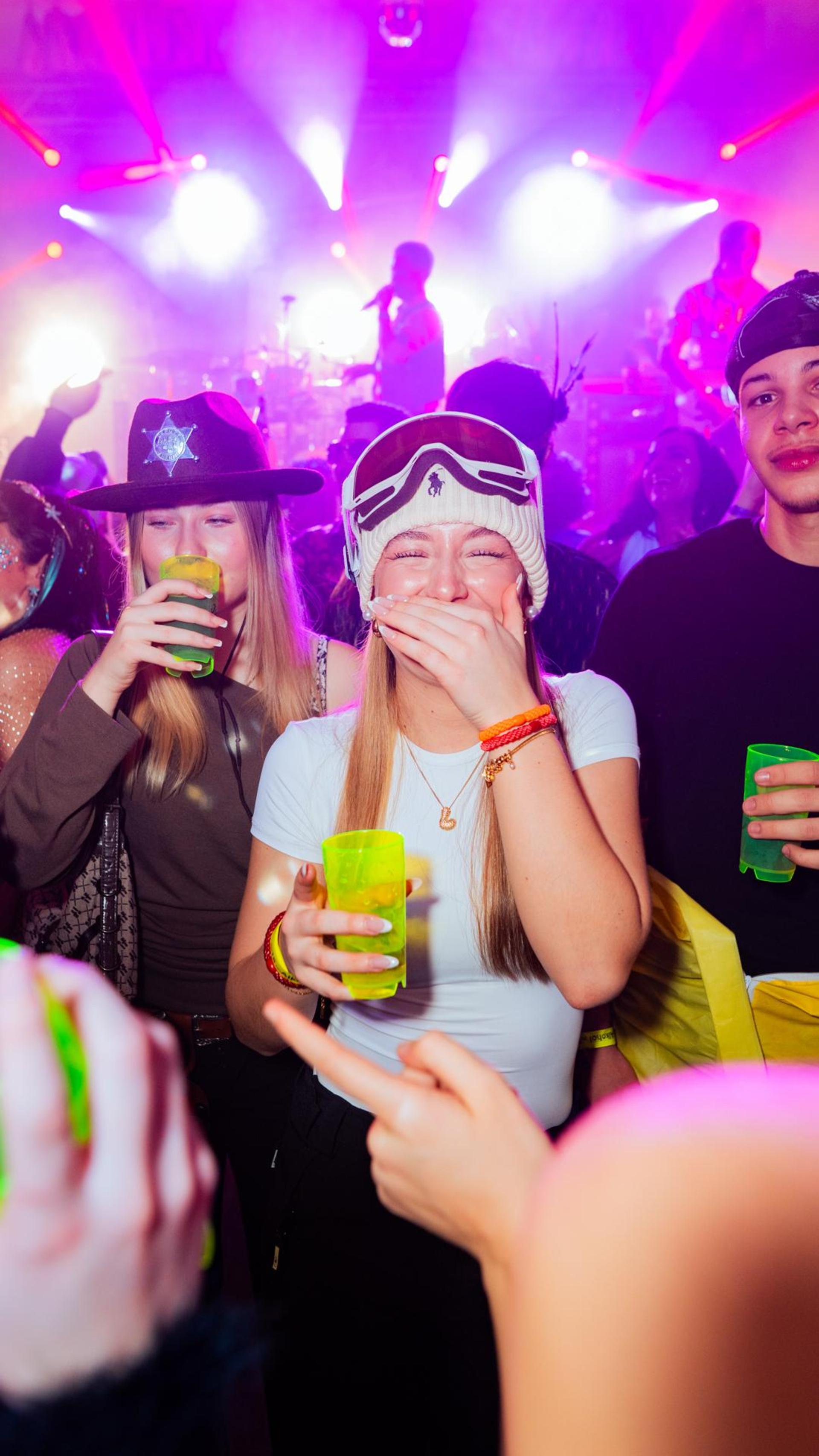 Am Samstag lud der SC Luhe-Wildenau zum Sportlerball ins Naabtalhaus in Oberwildenau. (Bild: Hannes Stock)