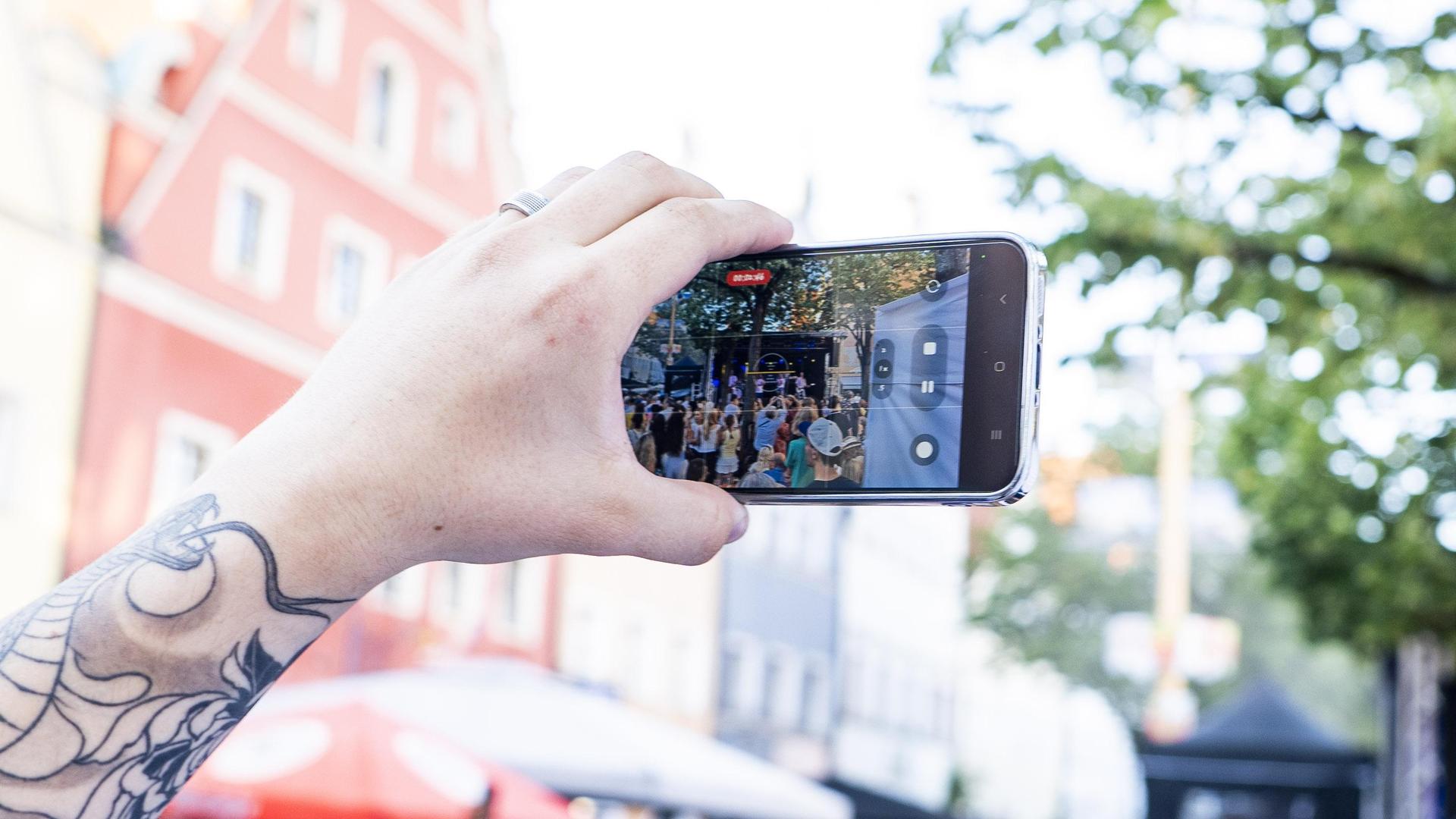 Bürgerfest-Samstag in Weiden: Die Fotos vom Unteren Markt. (Bild: Hannes Stock)