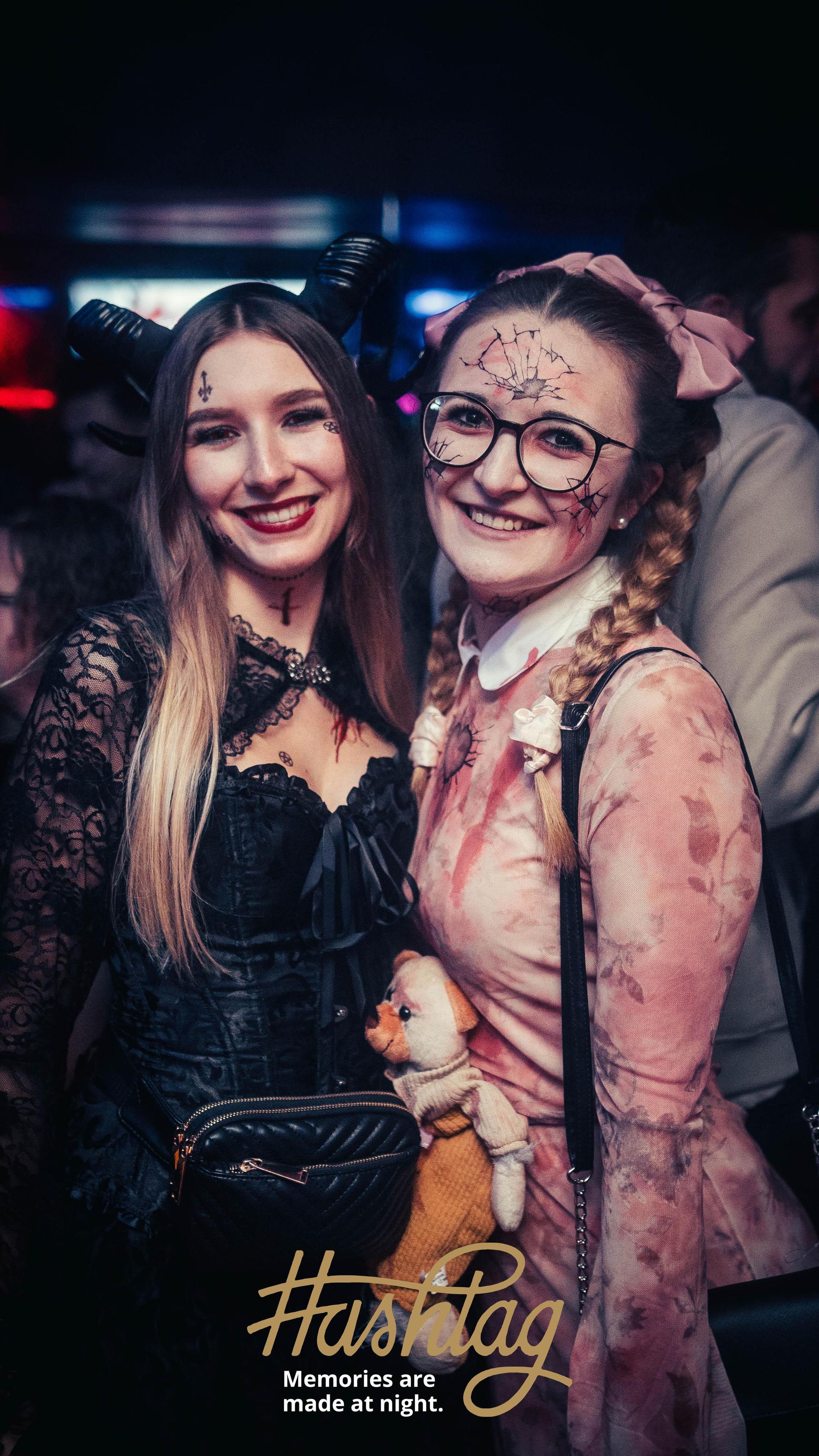 Halloween-Party im Hashtag.  (Bild: Sebastian Reiter)