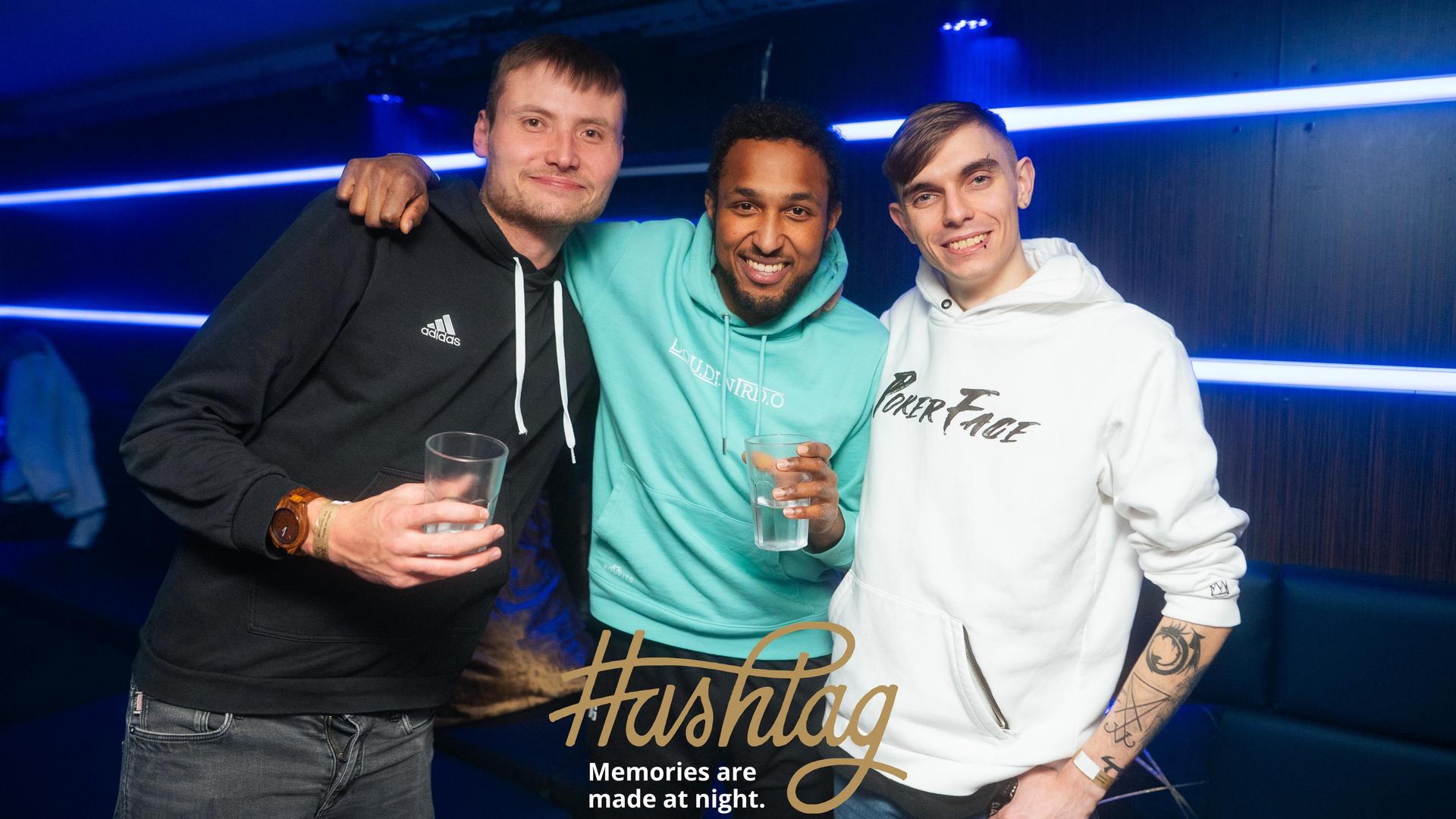 „Blacked Out” im Hashtag. Die Bilder vom Samstag. (Bild: Hannes Stock)