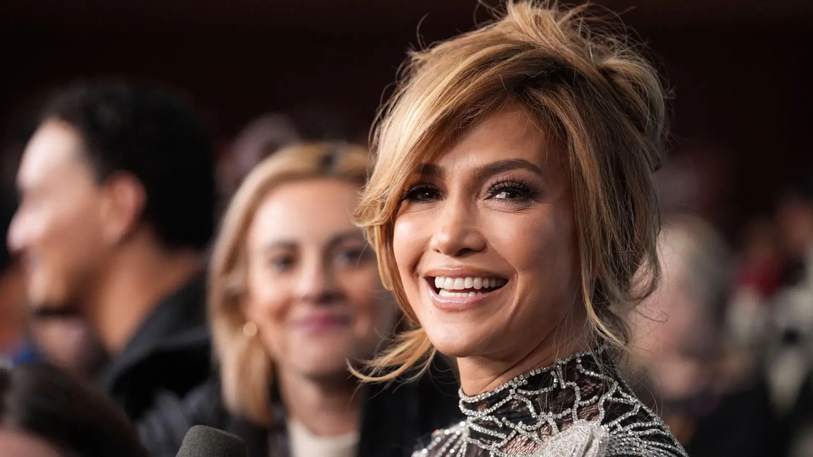 Jennifer Lopez tritt in dem Filmmusical mit vielen Songs auf. (Archivbild)  (Bild: Chris Pizzello/Invision via AP/dpa)