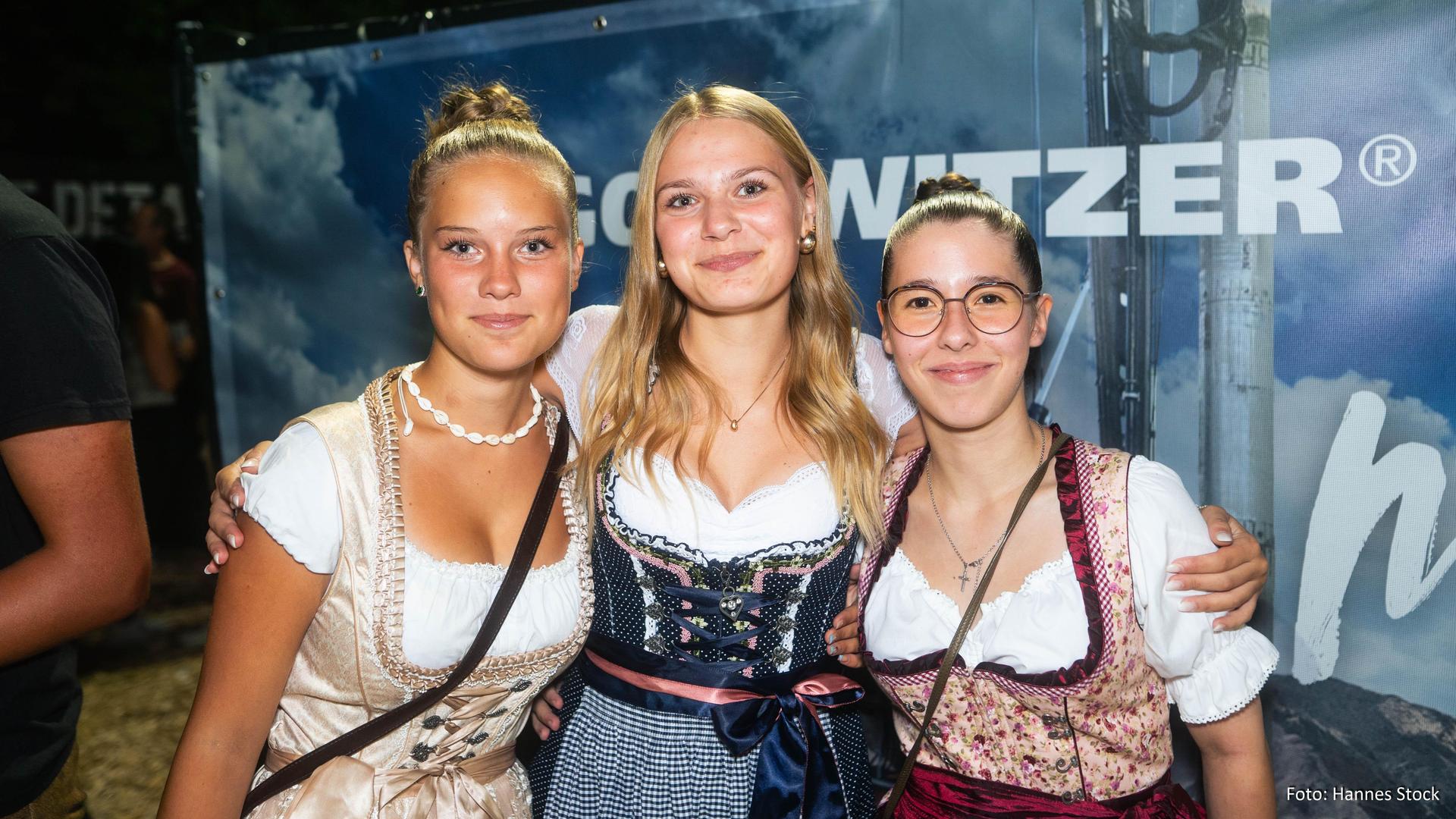 Das war die Flosser Kirwa am Samstag.  (Bild: Hannes Stock )