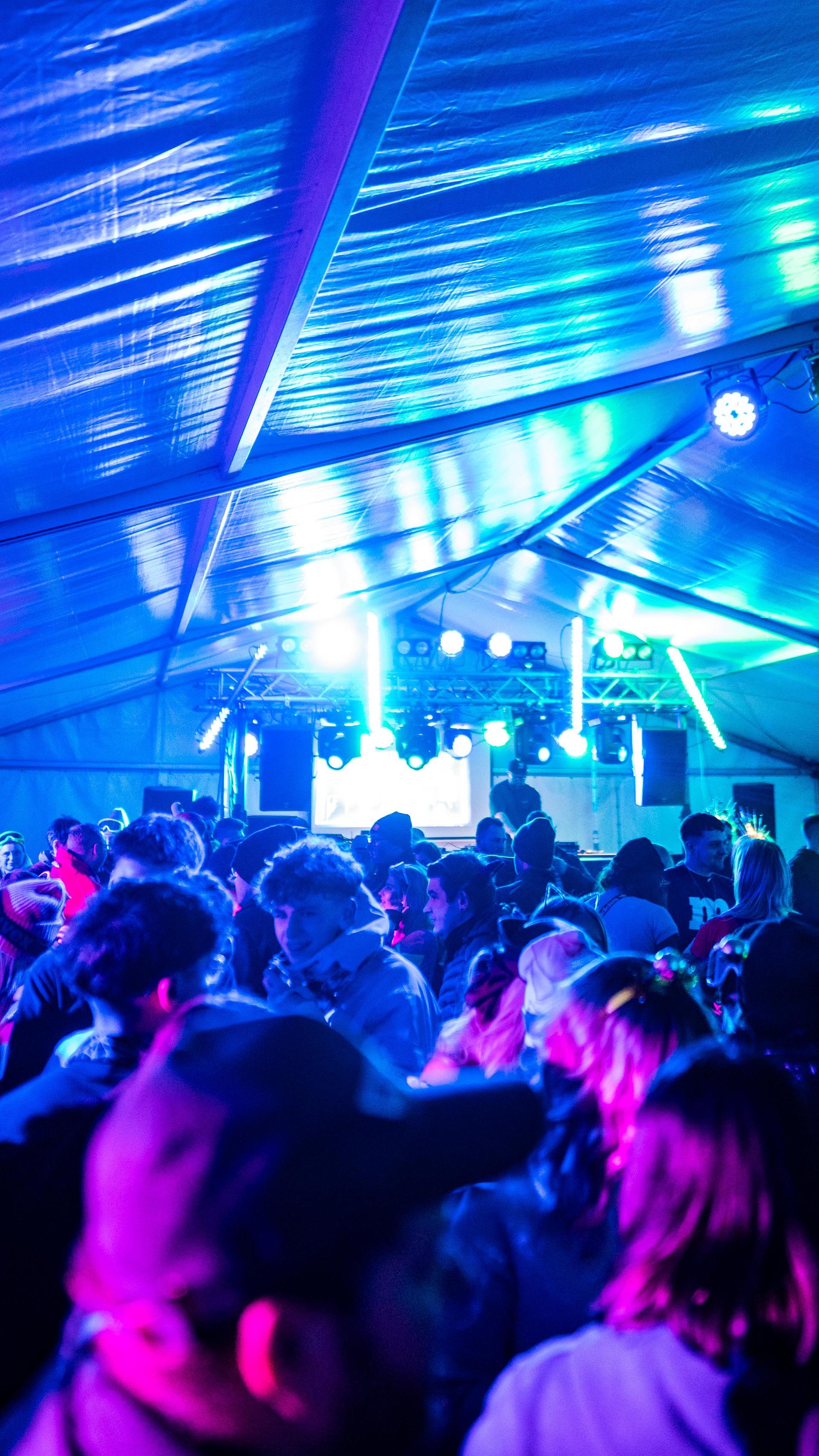 Bilder vom Fasching in Moosbach. (Bild: Hannes Stock)