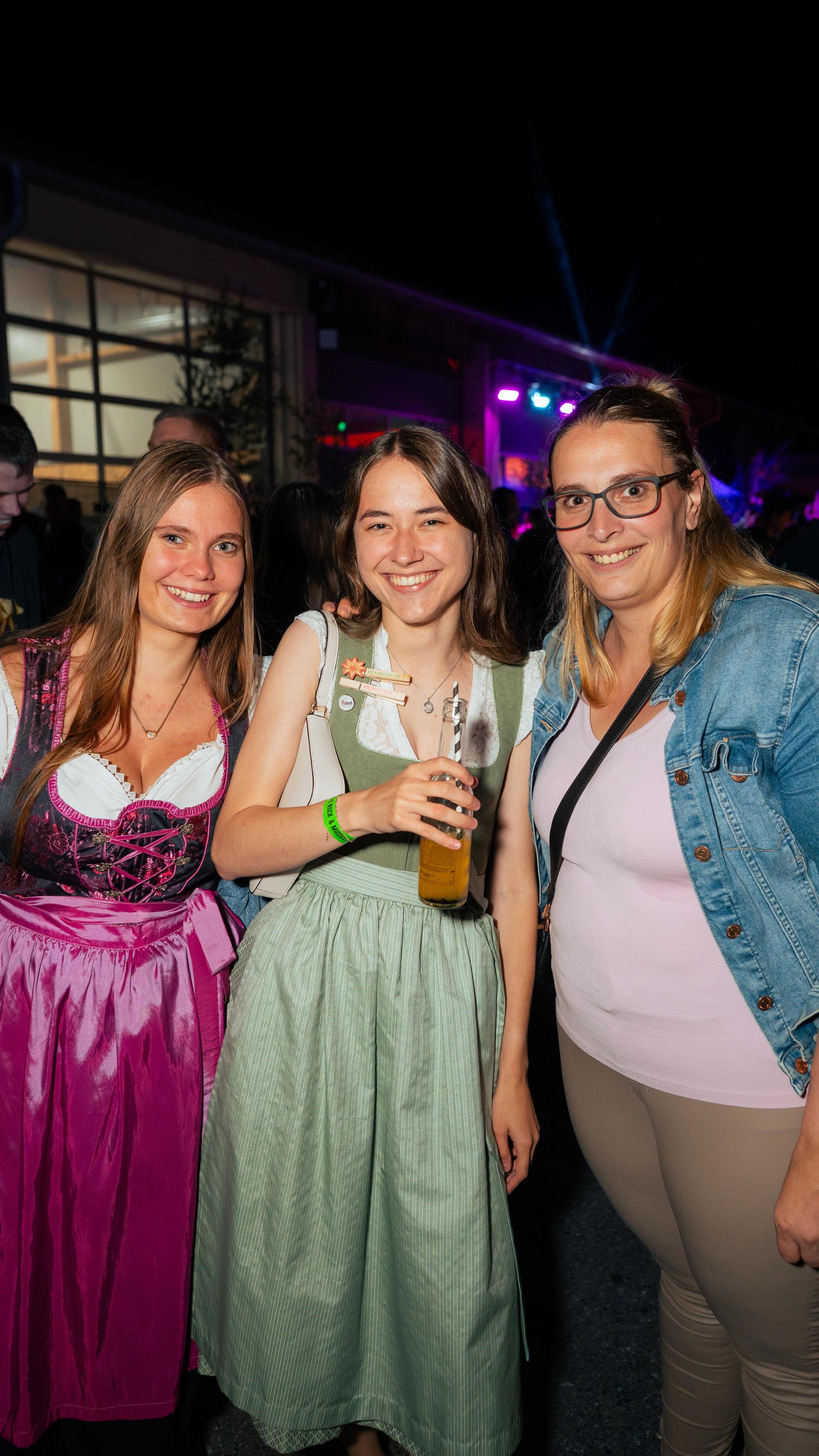 Bei der „Sommerwiesn” der KLJB Waldthurn ging es hoch her. (Bild: Hannes Stock)
