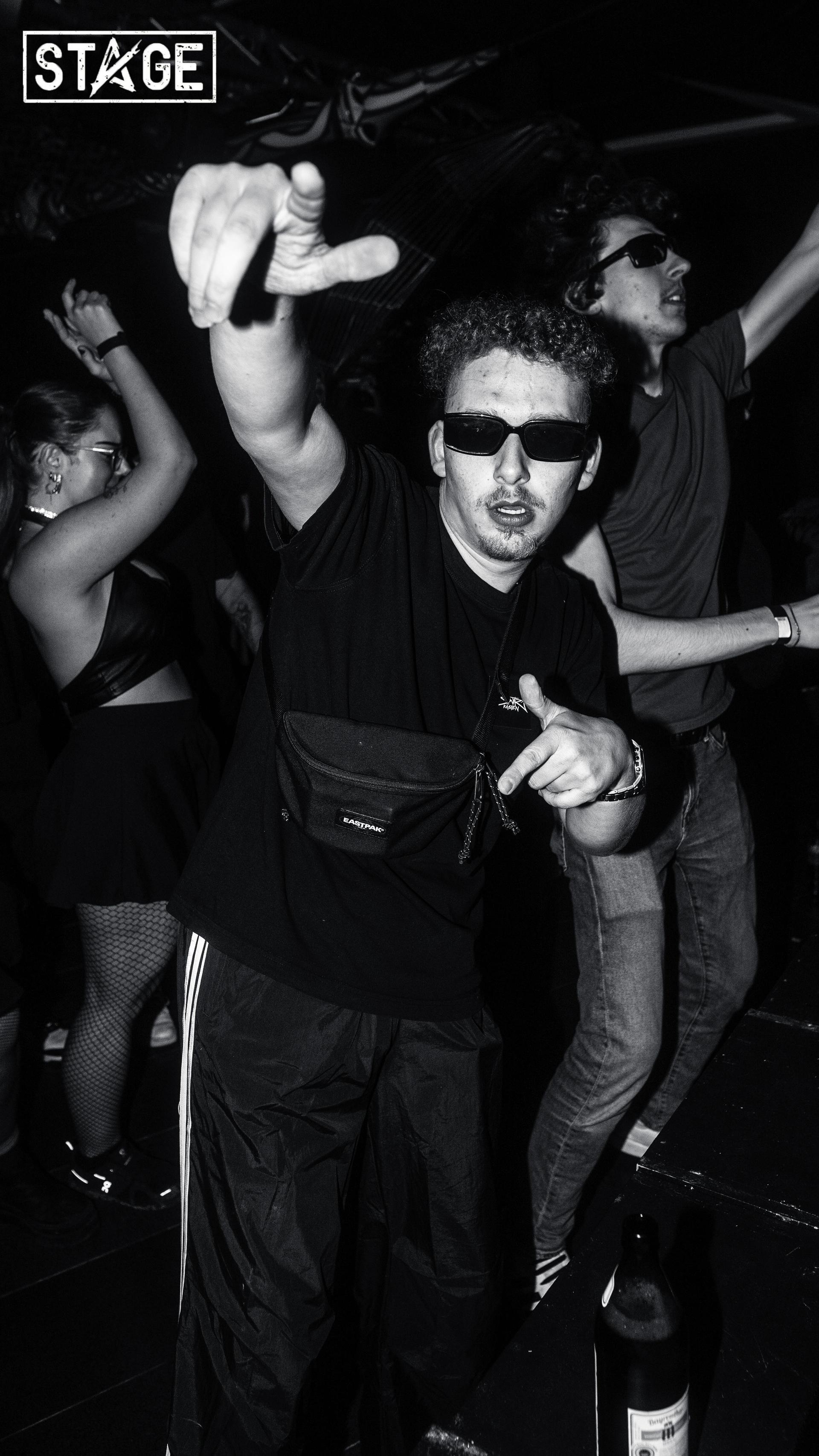 Die Fotos der „Schwitzkasten”-Party im Stage. (Bild: Hannes Stock)
