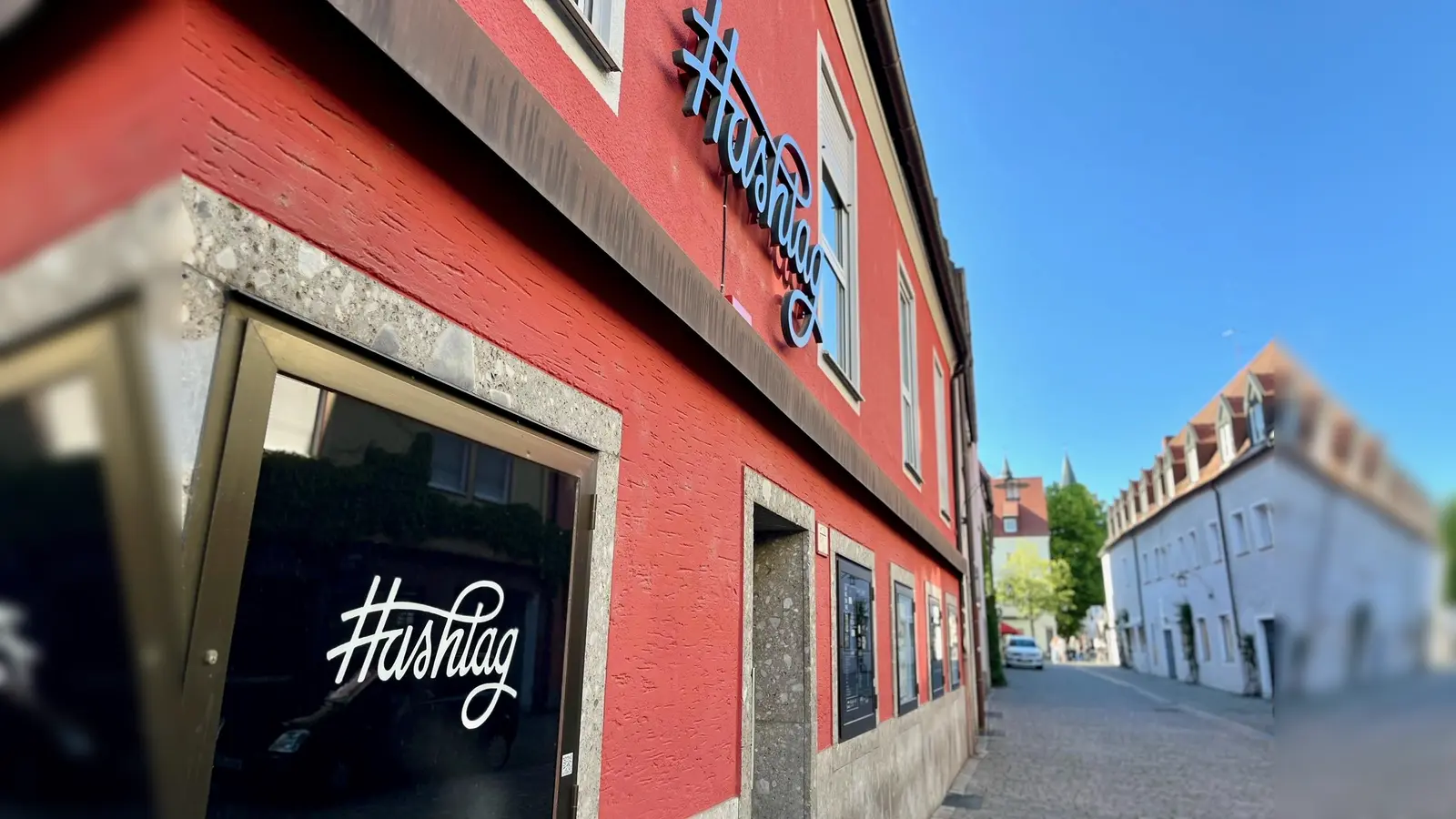 Der Weidener Club „Hashtag” öffnet im Oktober wieder - mit neuem Betreiber.  (Bild: Gabi Schönberger)