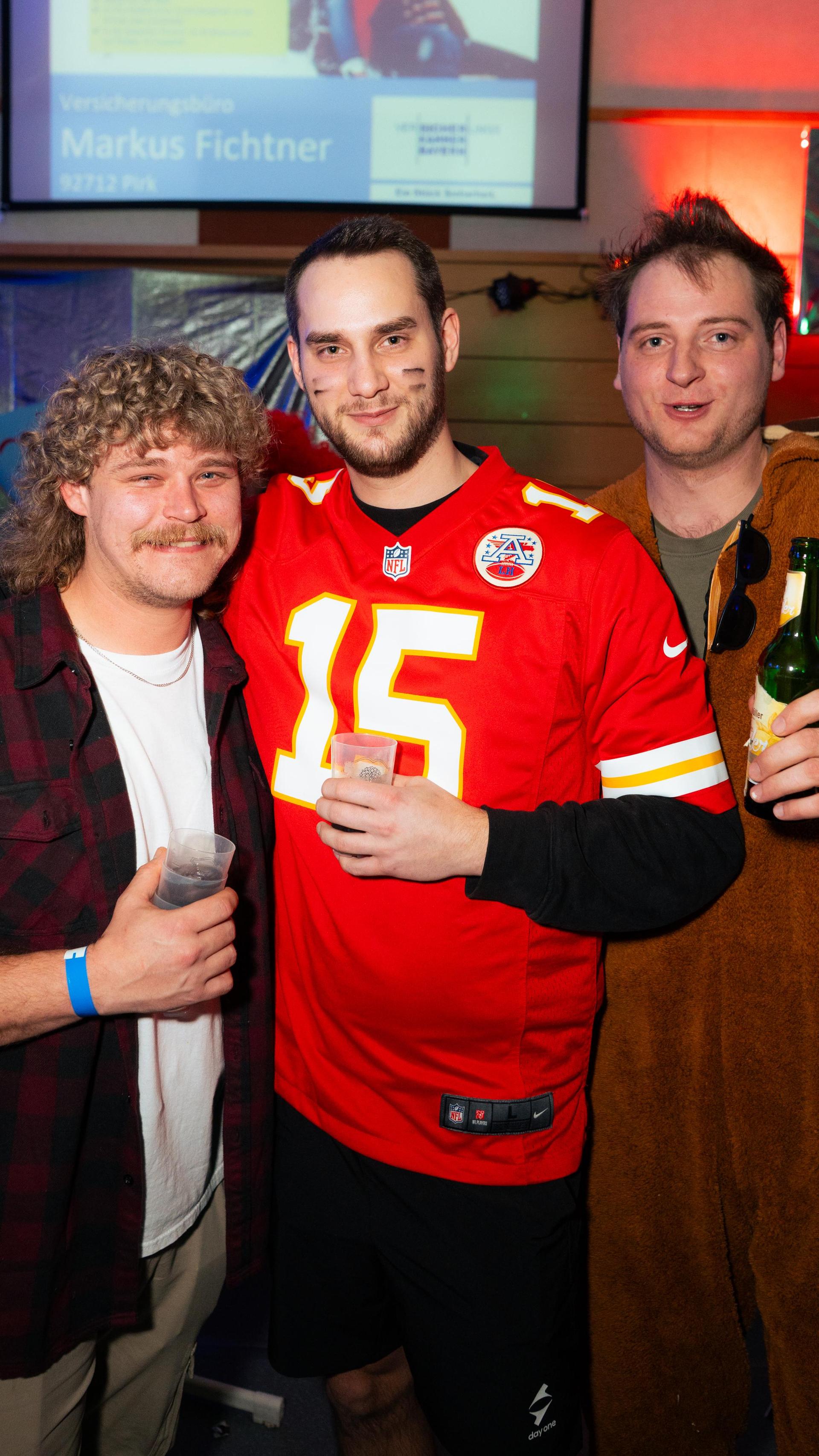 Auch in Pirk habt ihr's ordentlich krachen lassen. (Bild: Hannes Stock)