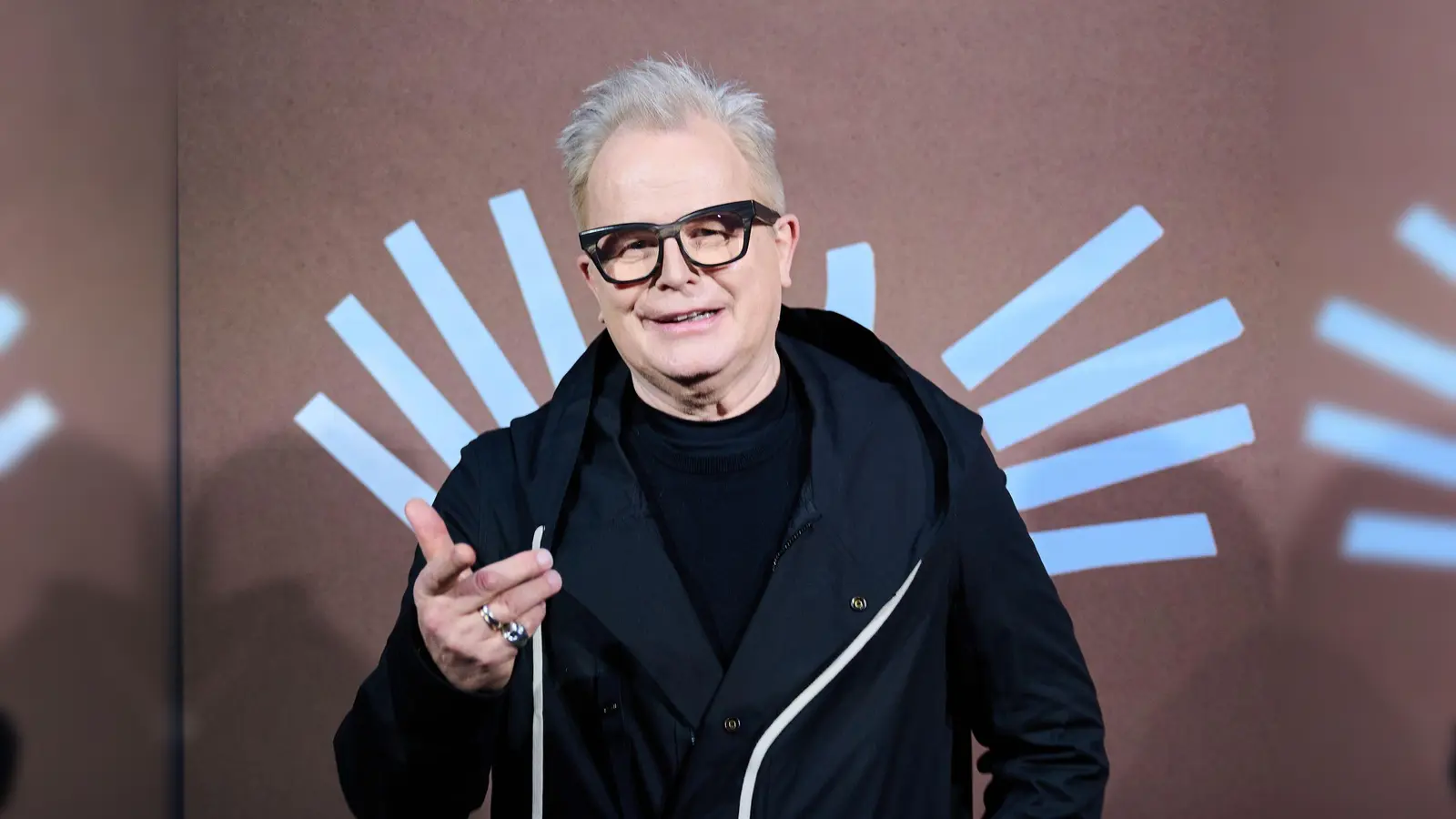 Herbert Grönemeyer ist in der Klage der Gema mit den Texten für seine Lieder „Bochum“ und „Männer vertreten. (Archivbild) (Bild: Annette Riedl/dpa)