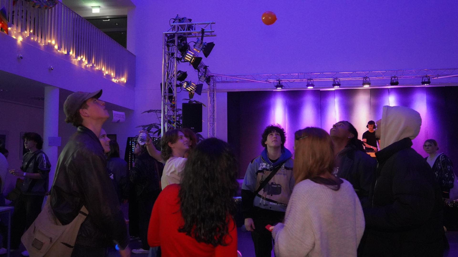 Die Bilder der FOSBOS-Kennenlernparty.  (Bild: mcl)