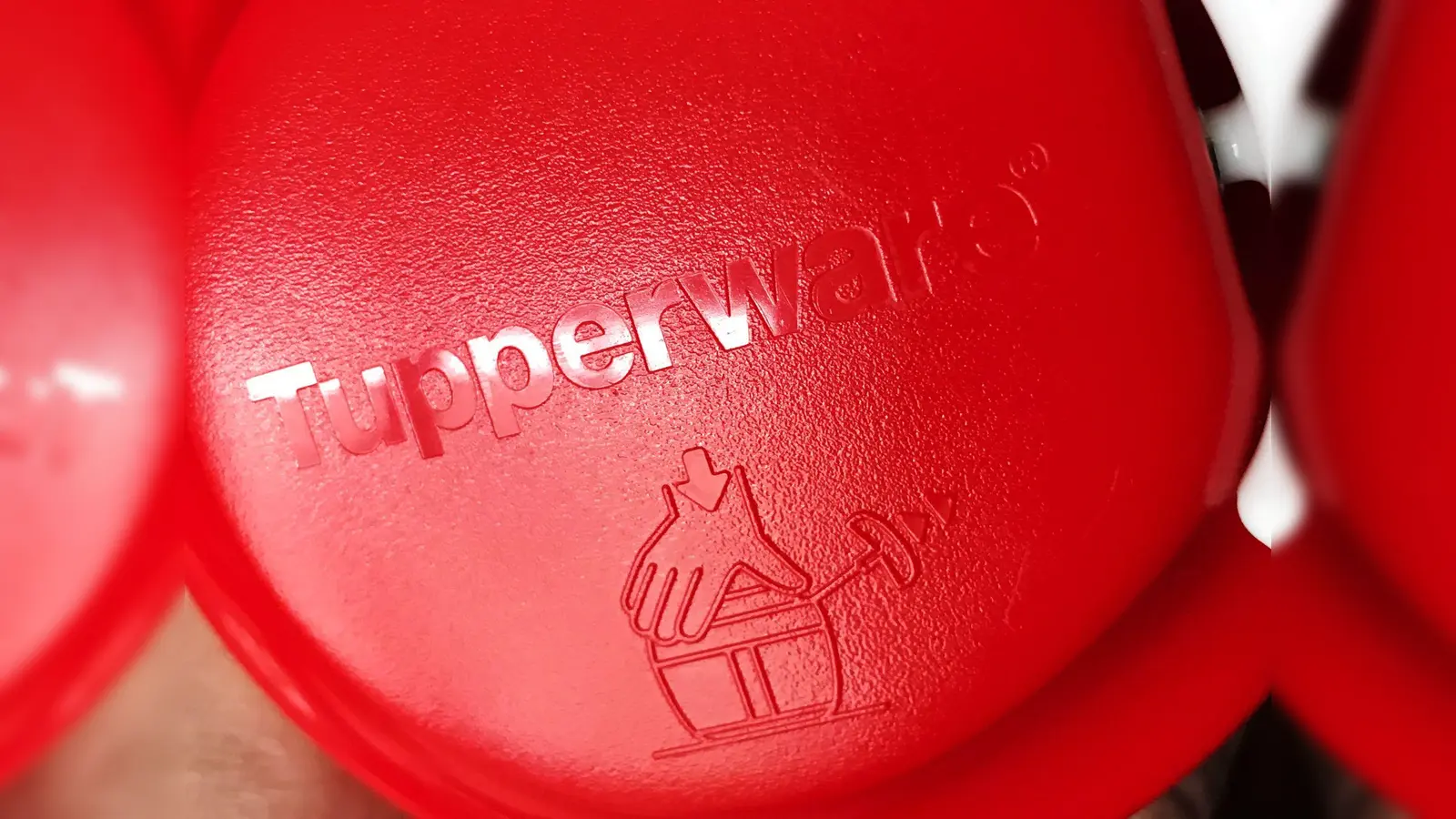 Tupperware kämpfte schon seit Jahren mit wirtschaftlichen Schwierigkeiten. (Archivbild) (Symbolbild: Boris Roessler/dpa)