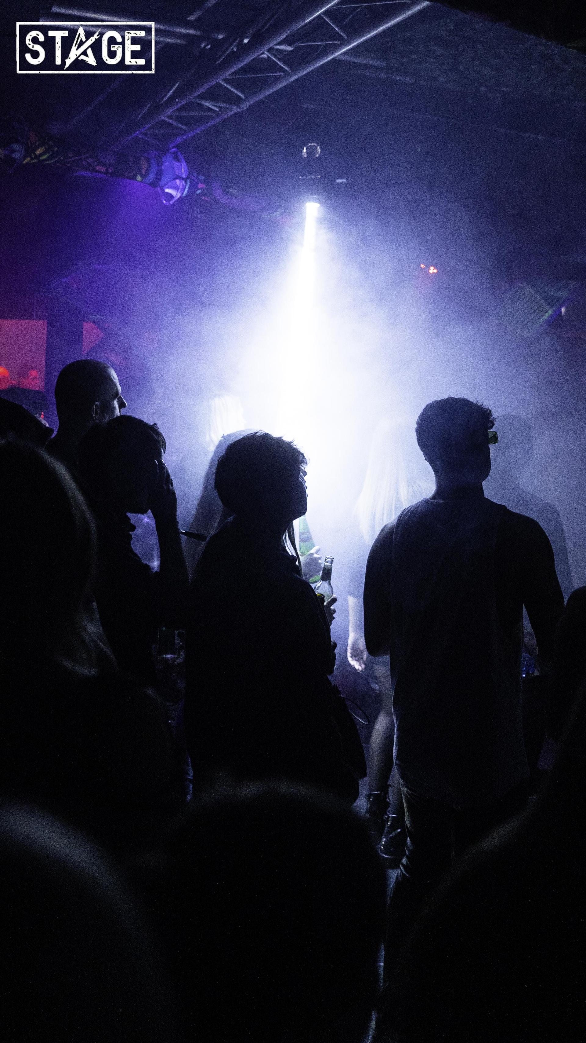 Die Fotos der „Schwitzkasten”-Party im Stage. (Bild: Hannes Stock)