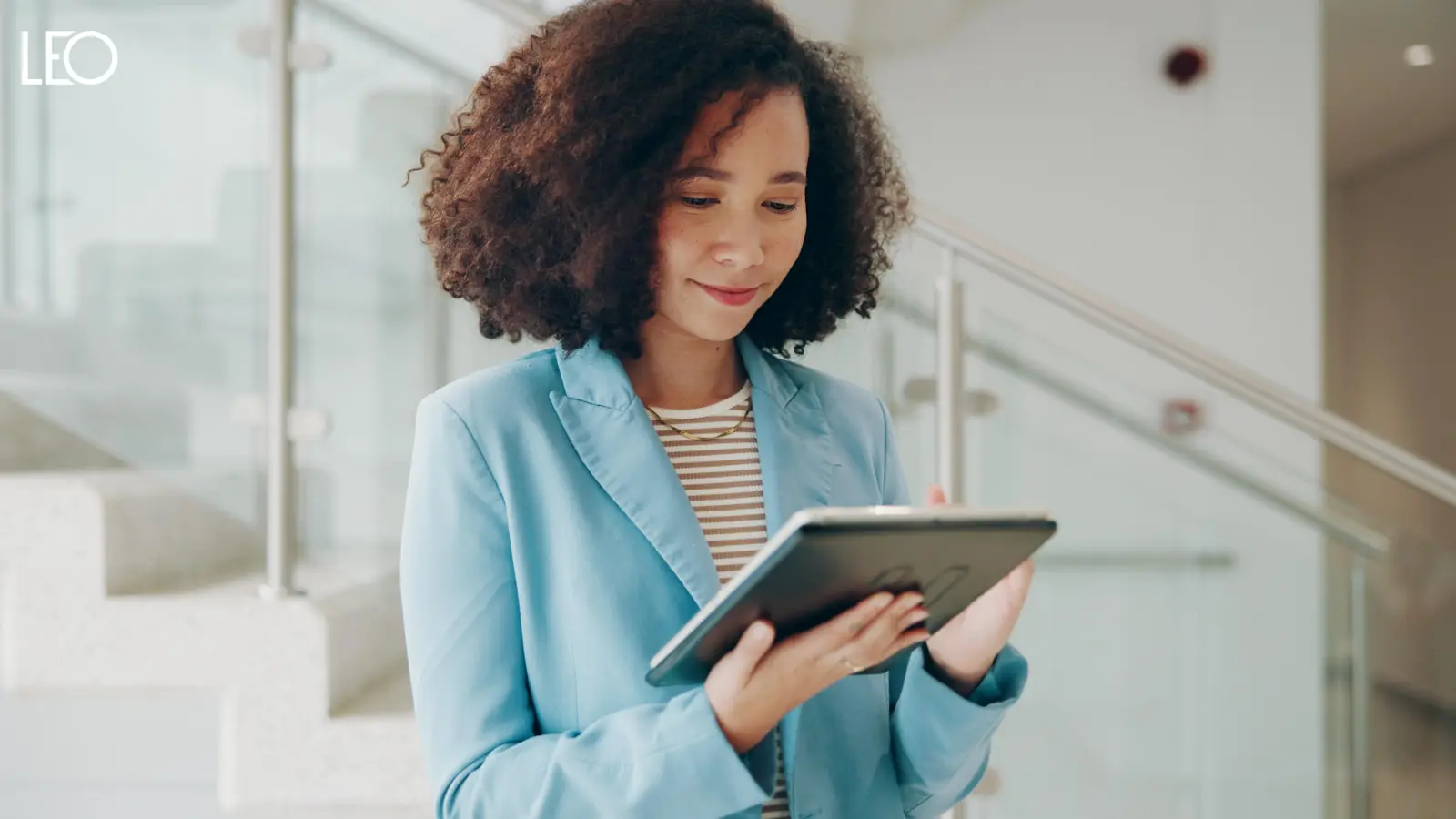 Einige Versicherungen sind unverzichtbar. (Bild: KayExam/peopleimages.com – Adobe Stock)