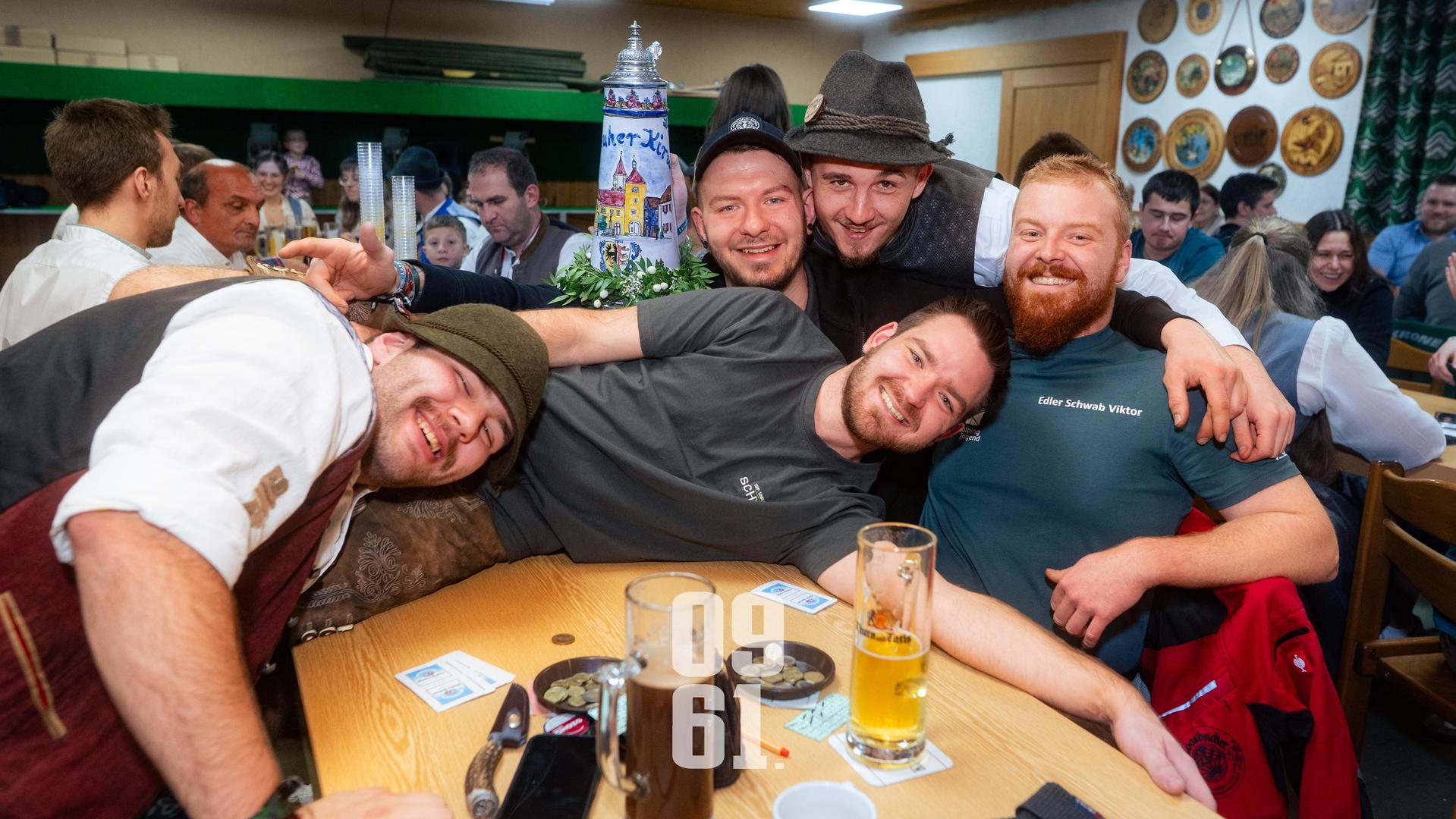 Am Montag habt ihr auf der Luher Kirwa nochmal alles gegeben. Die schönsten Bilder gibt's hier! (Bild: Hannes Stock)