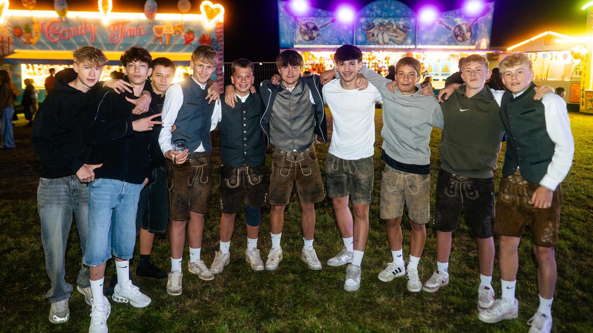 Wernberg feiert Kirwa, die Stoapfälzer Spitzbuam liefern die Musik zum Fest. (Bild: Hannes Stock)