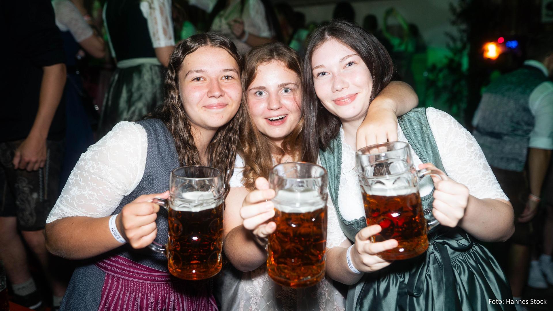 Die besten Bilder vom Auftakt der Flosser Kirwa (Bild: Hannes Stock)