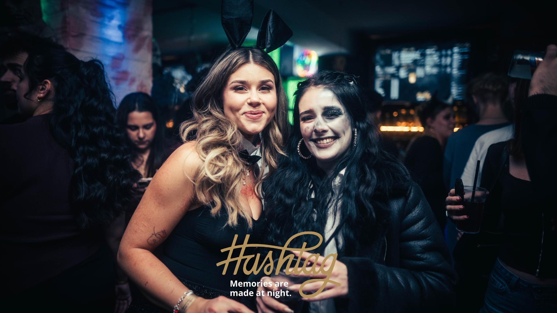 Halloween-Party im Hashtag.  (Bild: Sebastian Reiter)