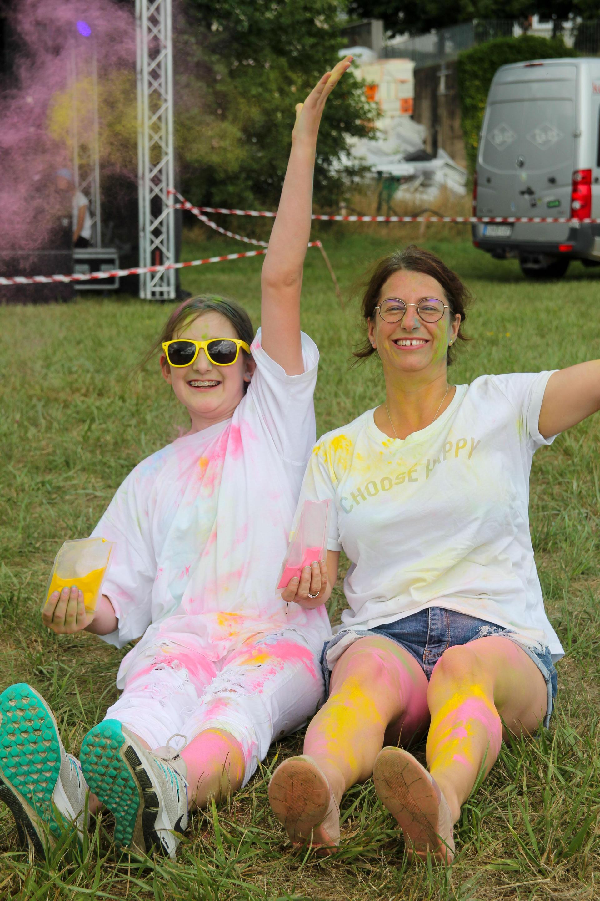 So war das Holi-Festival in Mantel. (Bild: Lea Stecher)