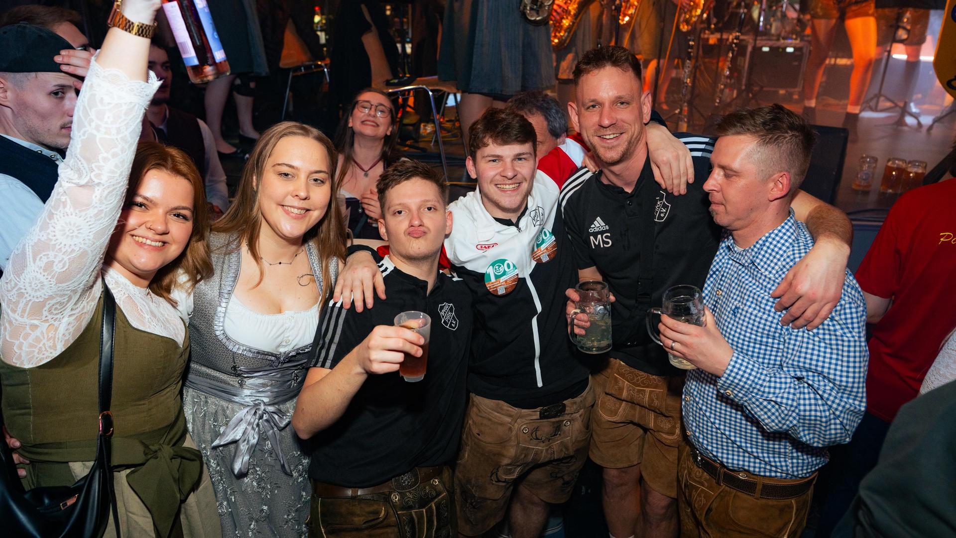 Partybilder vom Starkbierfest Pirk von Hannes Stock. (Bild: Hannes Stock)