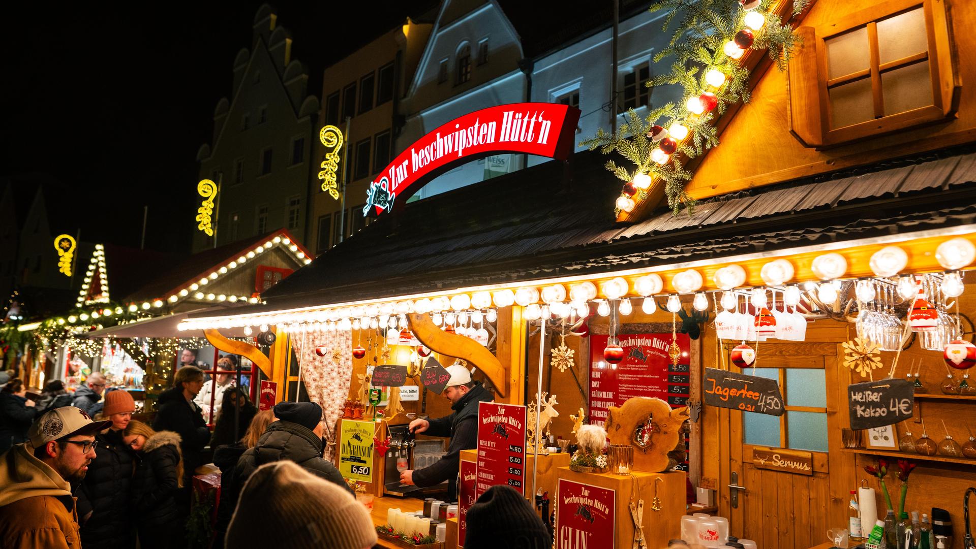 In Weiden war am Samstag auf dem Weihnachtsmarkt einiges los. (Bild: Hannes Stock)