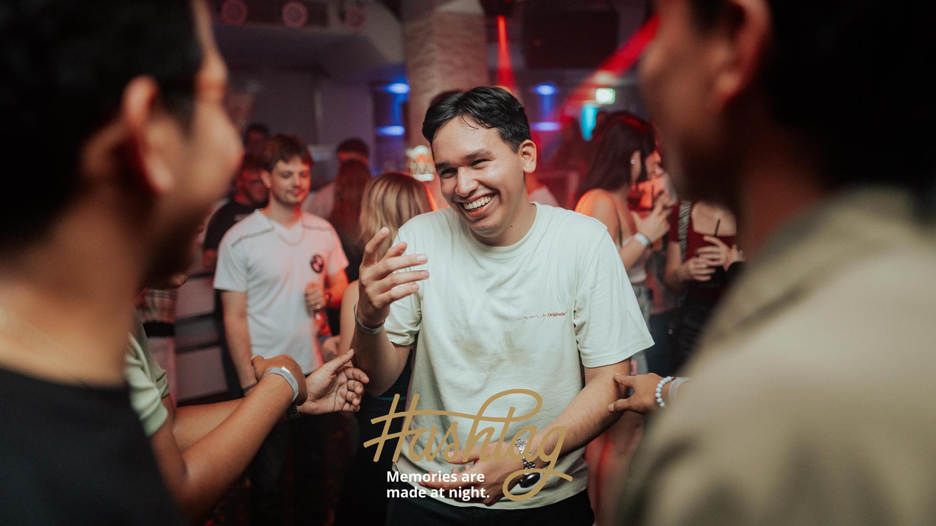 Der Club Hashtag in Weiden feiert die 2000er mit einer Partynacht. (Bild: Sebastian Reiter)