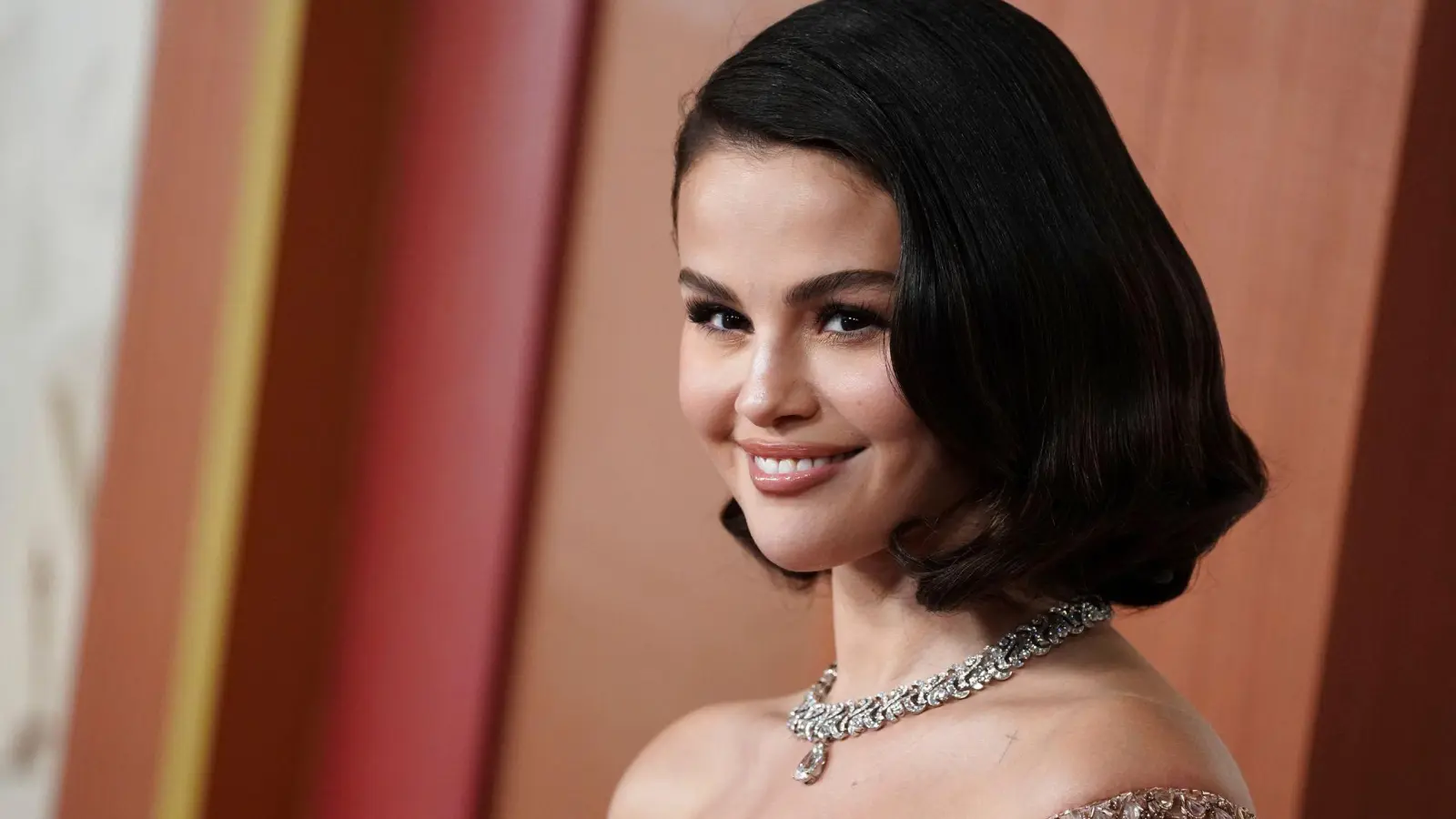US-Sängerin Selena Gomez (33) erzählt vom Beginn ihrer Freundschaft mit Popstar-Kollegin Taylor Swift (35) nach ihren jeweiligen Trennungen von einem der Jonas Brothers. (Archivbild) (Bild: Jordan Strauss/Invision/dpa)
