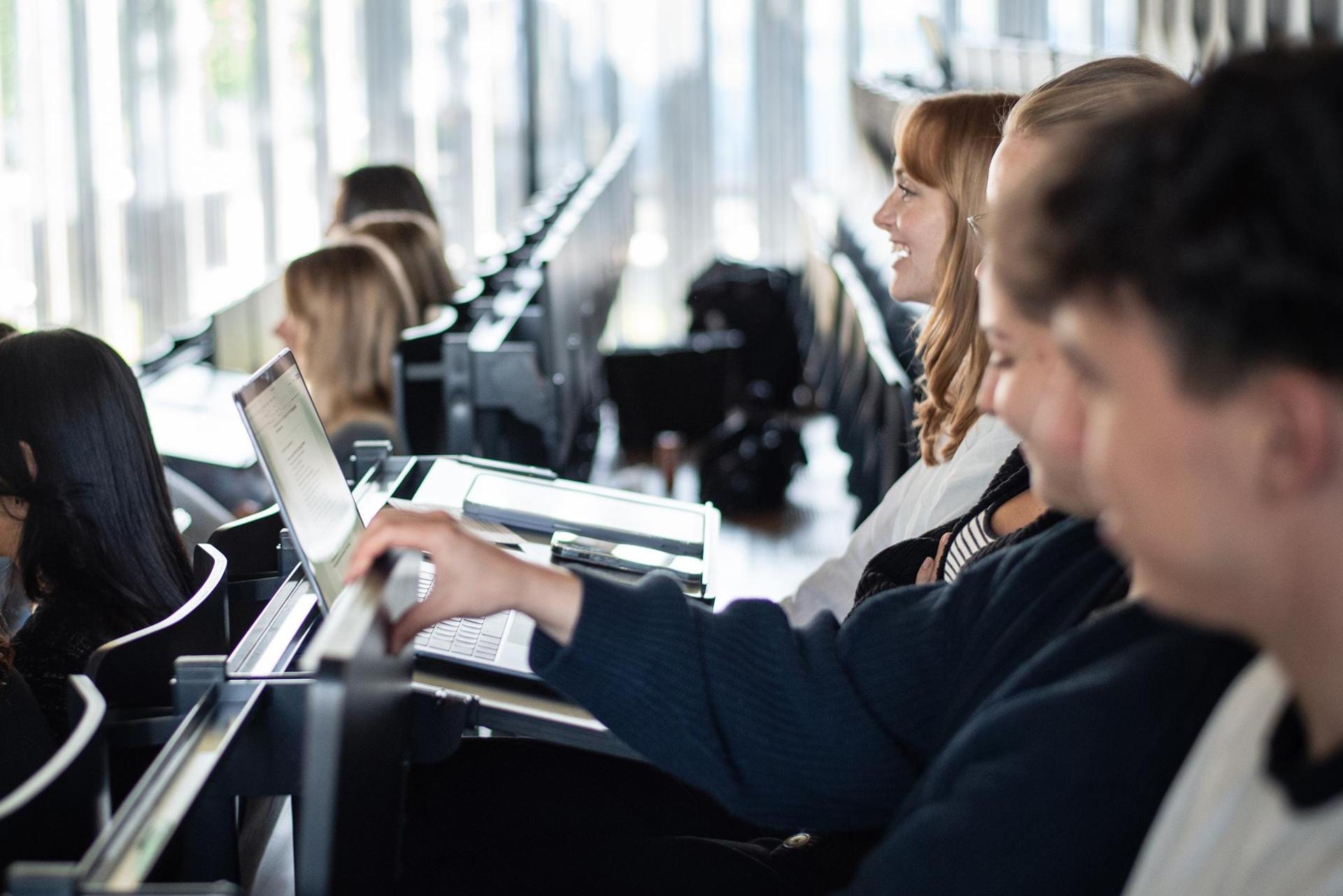 Rund 1000 Erstsemester beginnen im Oktober ihr Studium an der OTH Amberg-Weiden. (Bild: Jolanda Selting/OTH Amberg-Weiden)