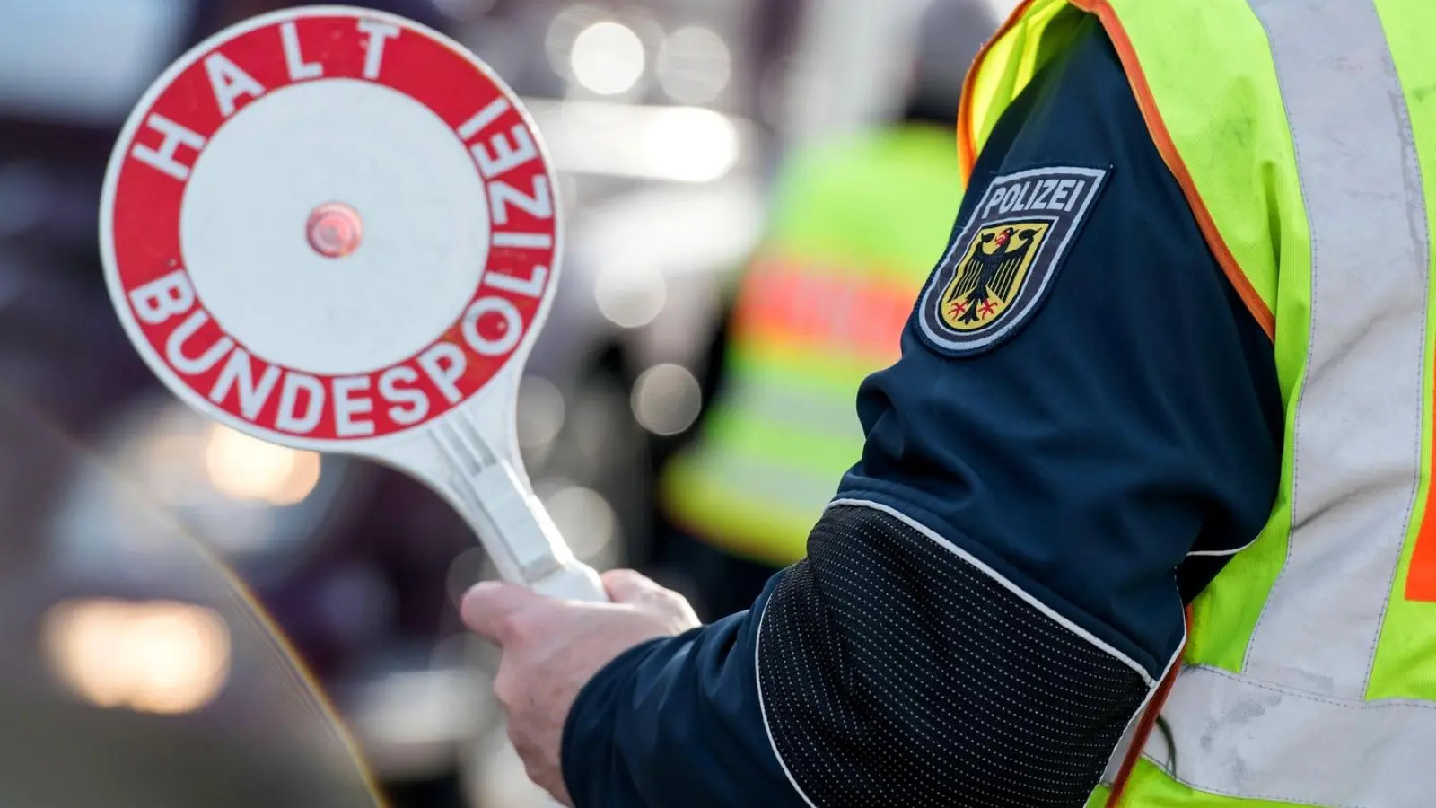 Die Bundespolizei Waidhaus hat 5.600 Euro Justizschulden eingetrieben und drei Haftbefehle vollstreckt. (Symbolbild: Bundespolizei)