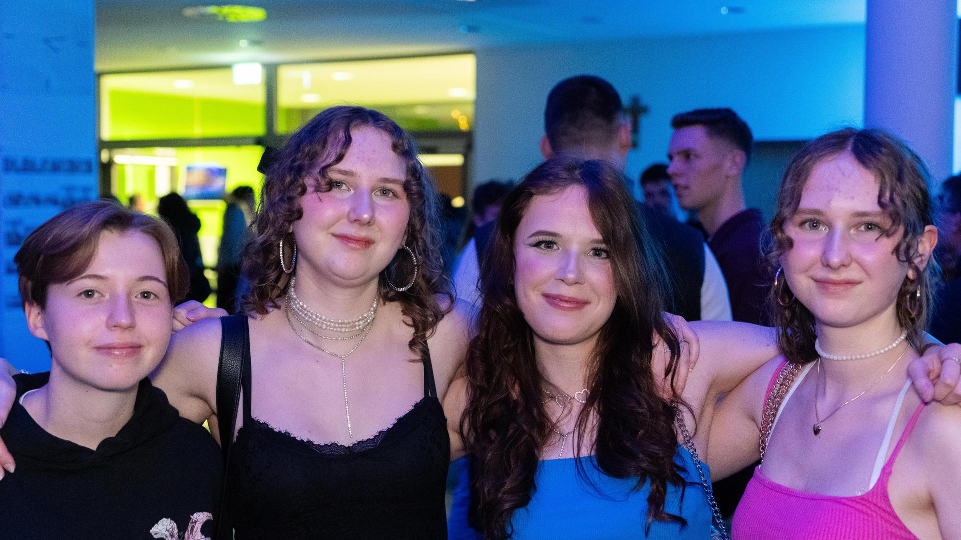 Die Bilder der FOSBOS-Kennenlernparty.  (Bild: mcl)