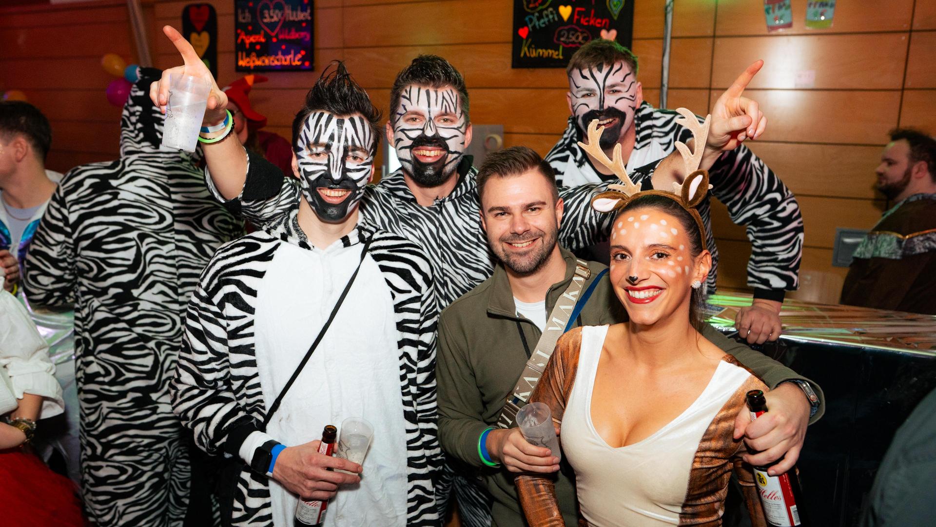 Auch in Pirk habt ihr's ordentlich krachen lassen. (Bild: Hannes Stock)