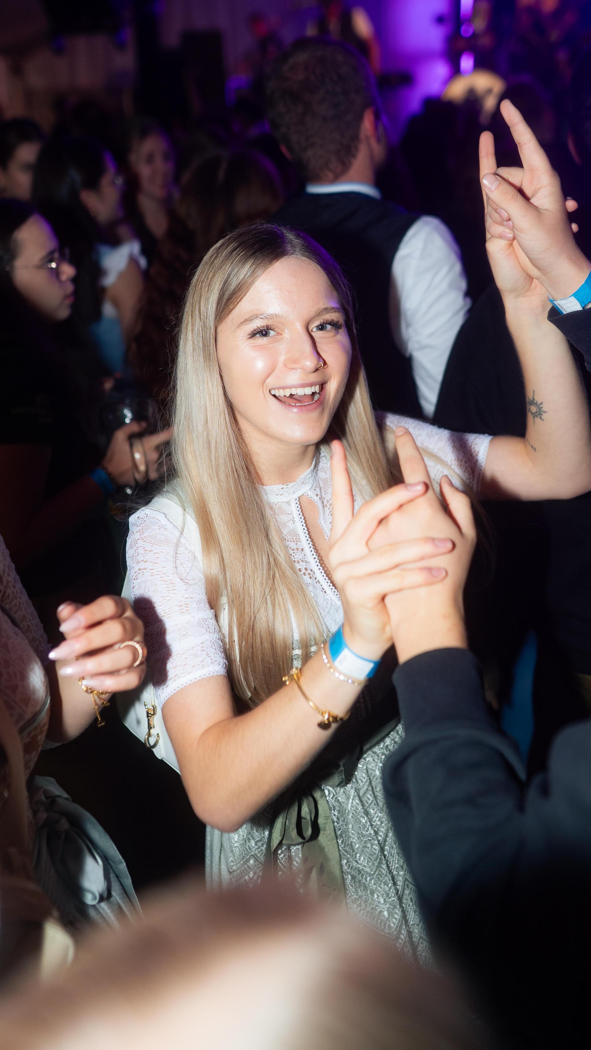 Wernberg feiert Kirwa, die Stoapfälzer Spitzbuam liefern die Musik zum Fest. (Bild: Hannes Stock)