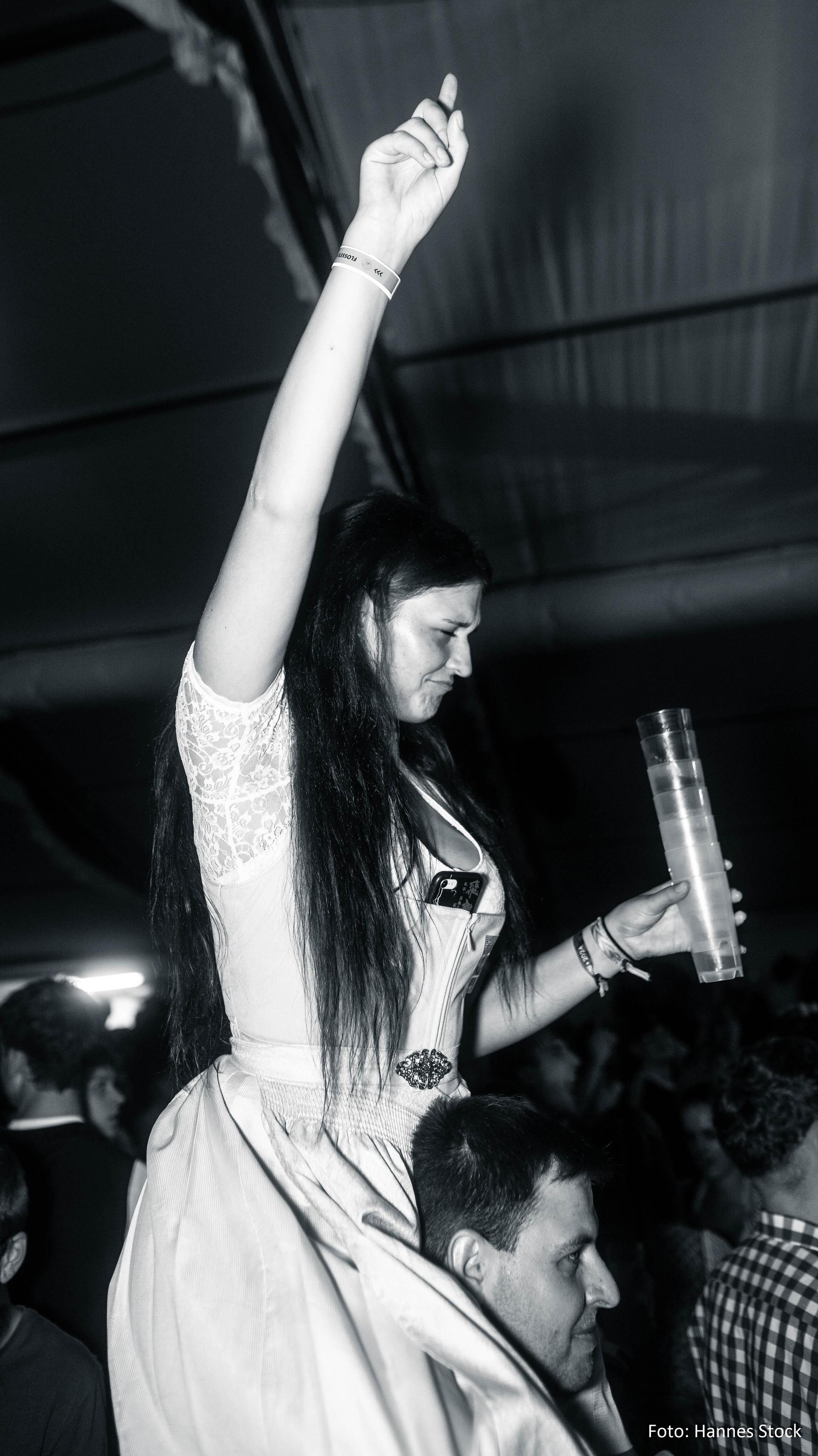 Das war die Flosser Kirwa am Samstag.  (Bild: Hannes Stock )