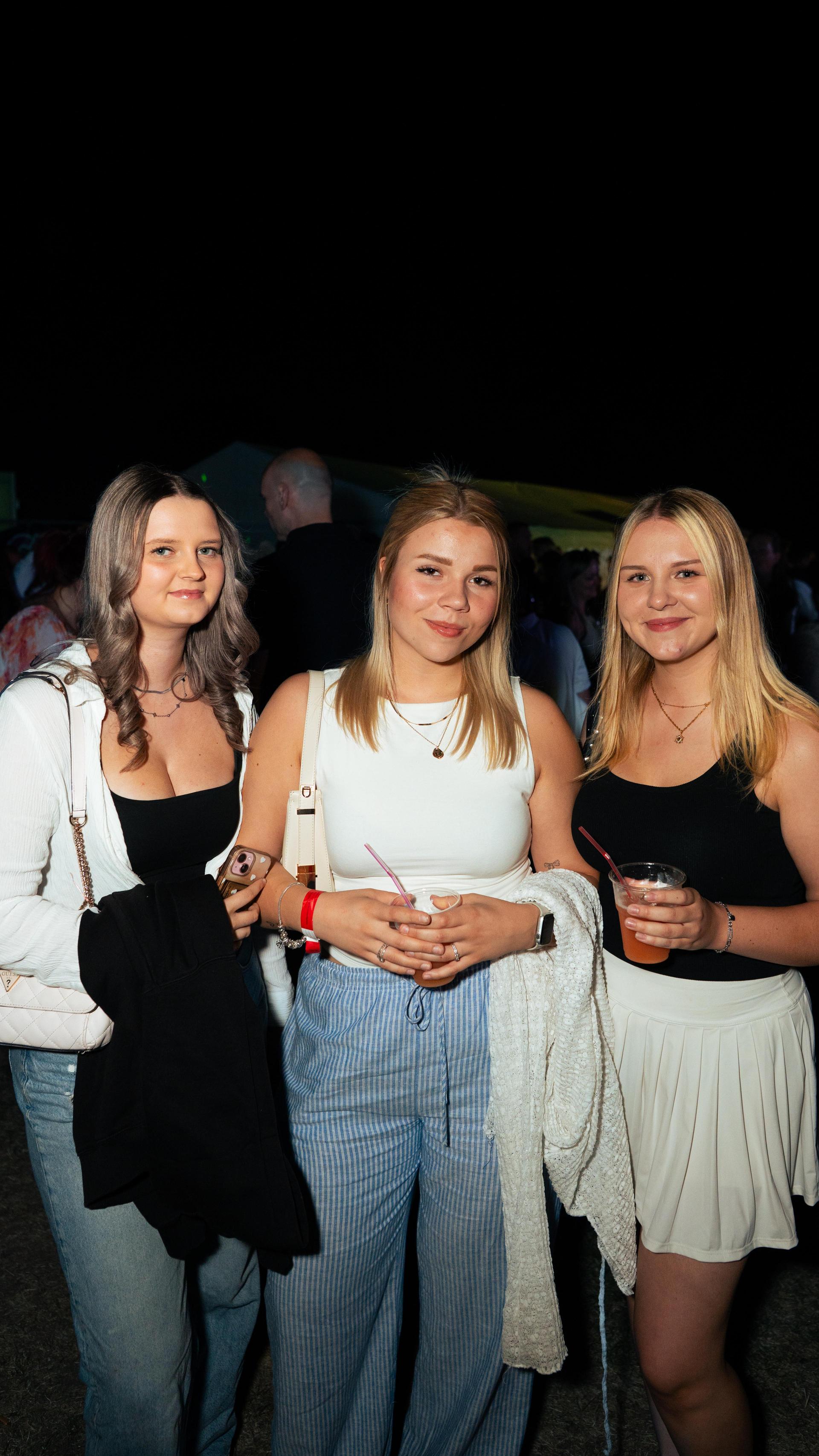 Bilder der Beach Party. (Bild: Hannes Stock)