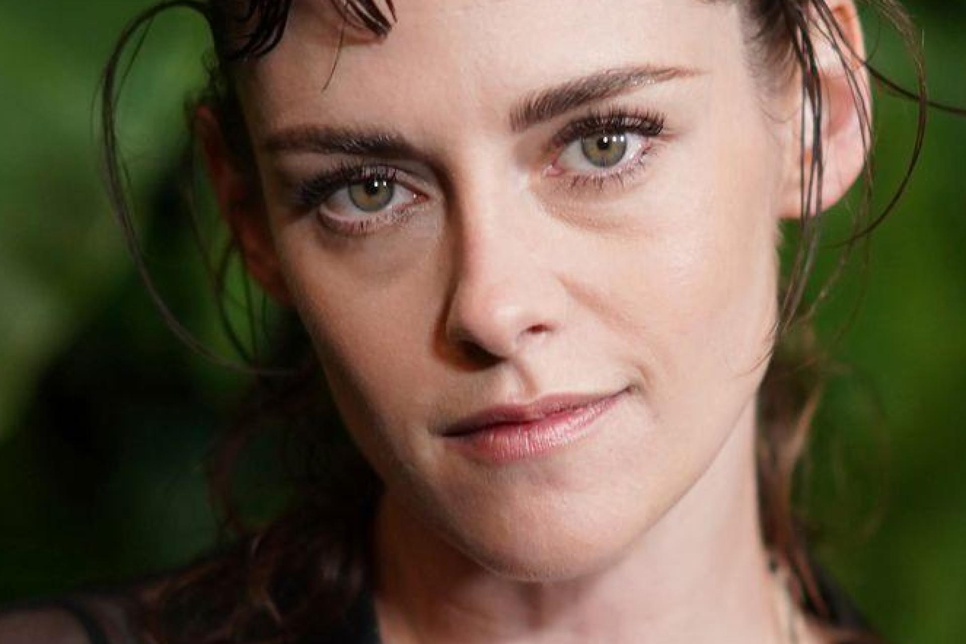 Die Film-Industrie mache es zu schwierig, Filme zu drehen, die keine Blockbuster oder bewährte Formeln seien, findet Kristen Stewart. (Archivfoto) (Bild: Jordan Strauss/Invision via AP/dpa)