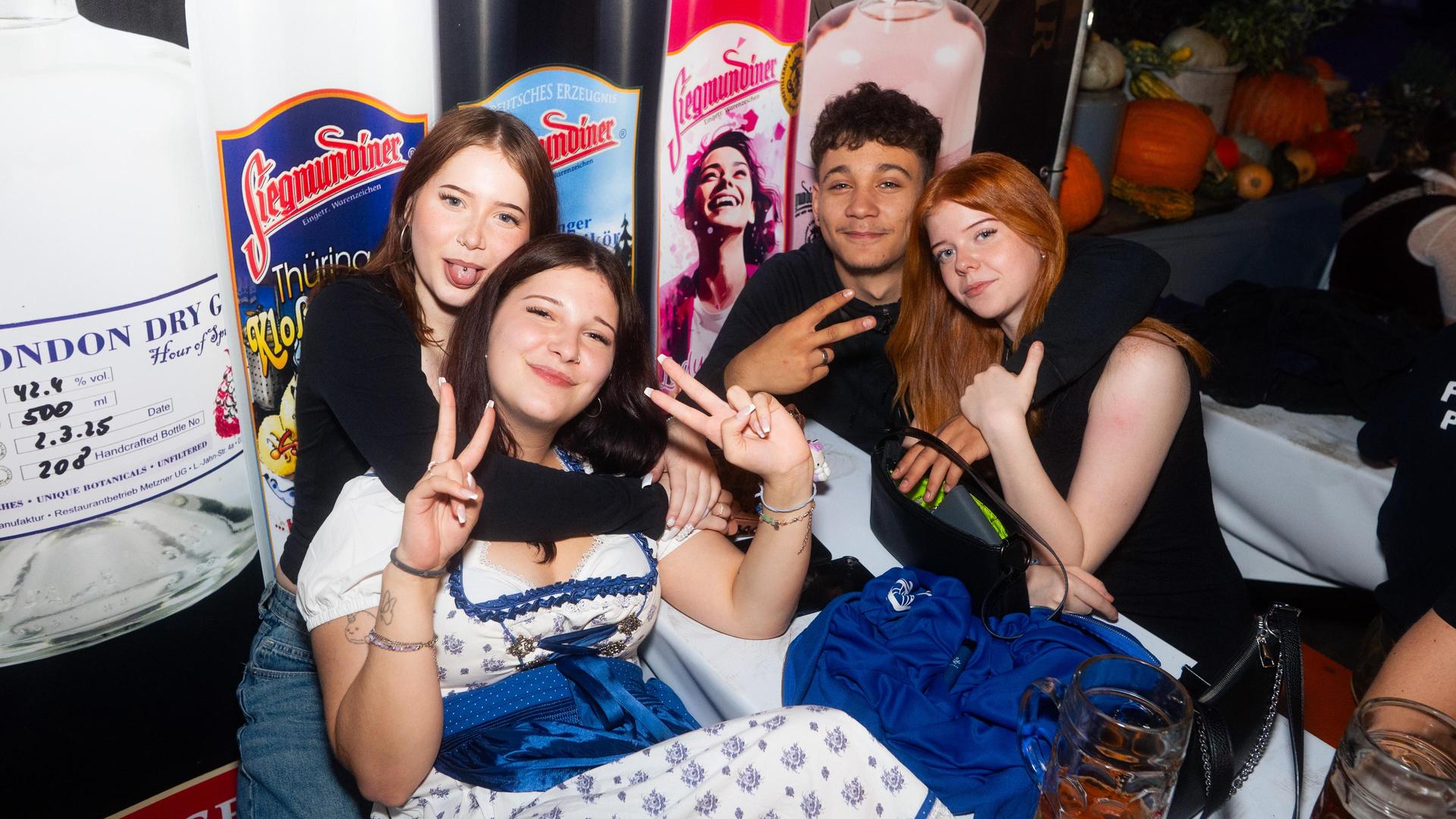 Die Bilder vom Freitag auf dem Weidener Volksfest 2025. (Bild: Hannes Stock)