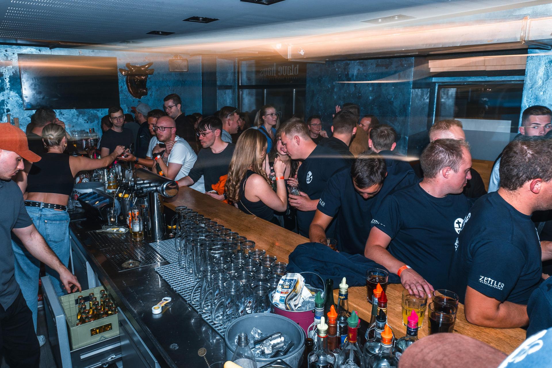 Amberg tanzt im Blauen Haus. Das sind die schönsten Bilder. (Bild: Denise Helmschrott)