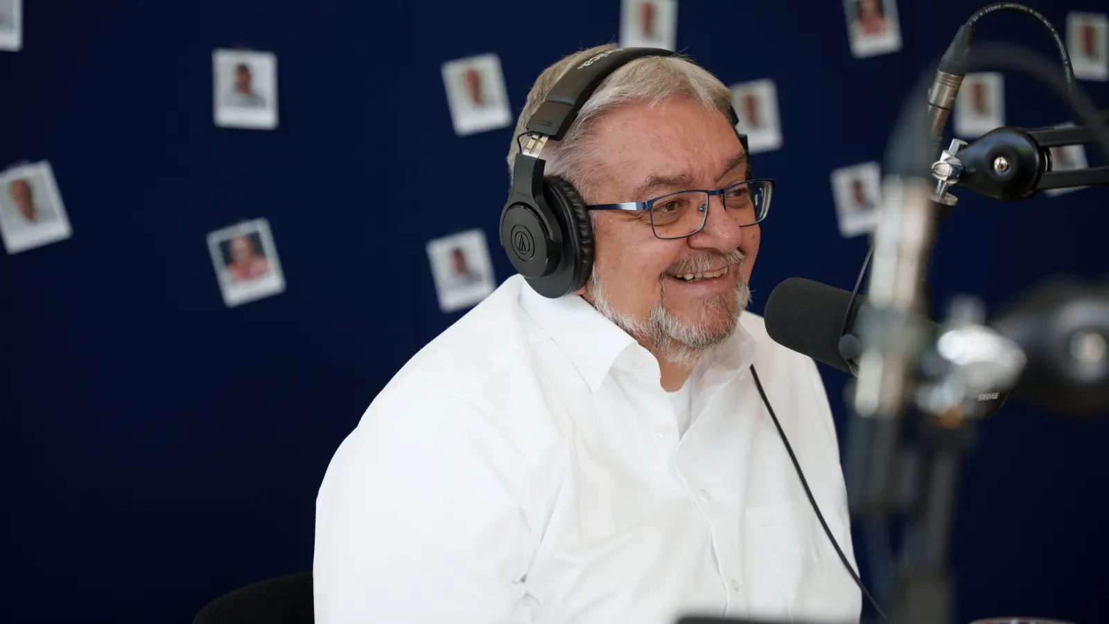 Wolfgang Schalamon, hauptamtlicher Geschäftsstellenleiter bei den Blue Devils Weiden, war zu Gast in der neuen Folge des Podcasts „Powerplay”.  (Bild: Jakob Graf)