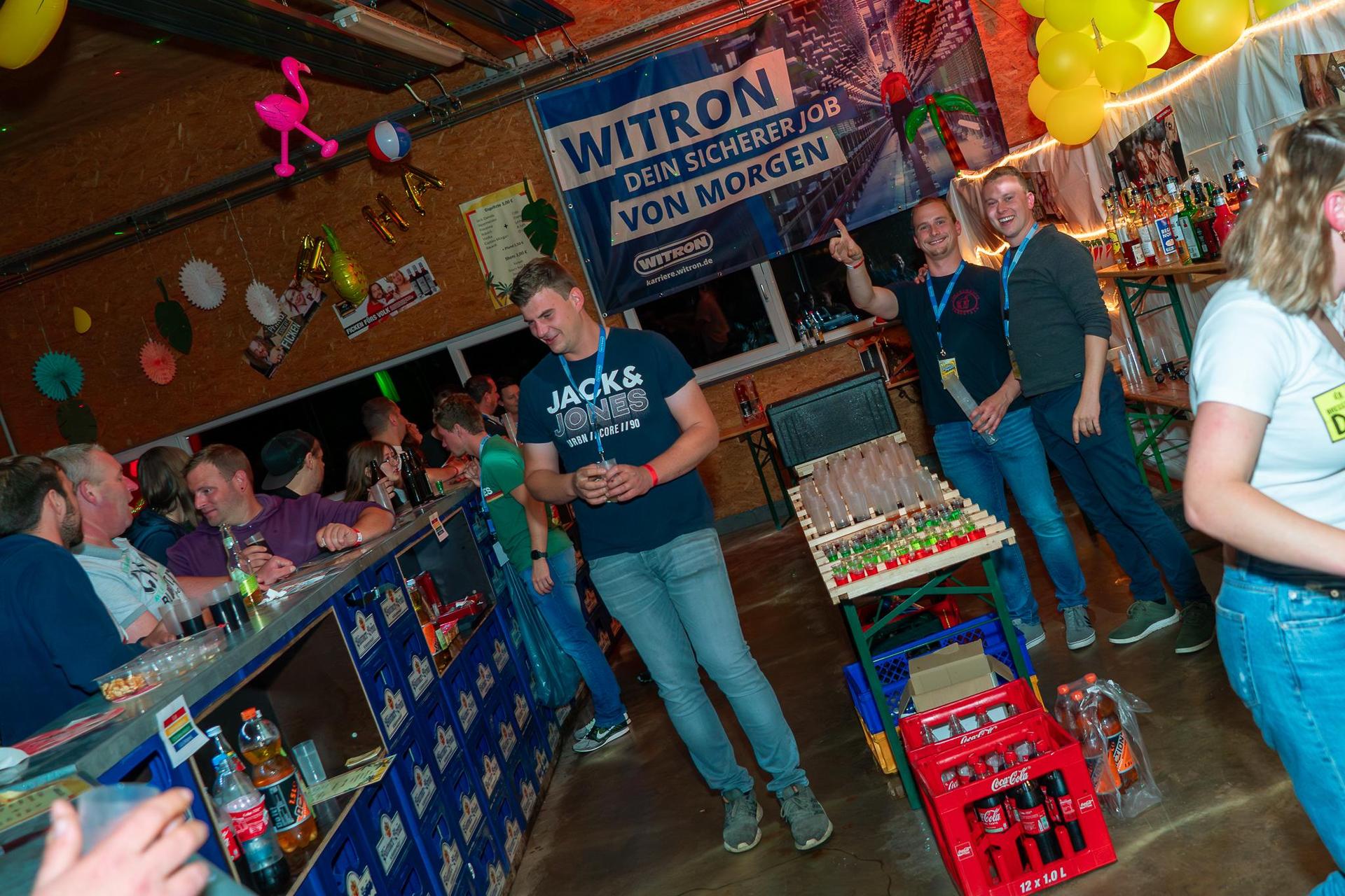 Die Beachparty der Jugendgruppe Parkstein.  (Bild: Felix Baumgartner)