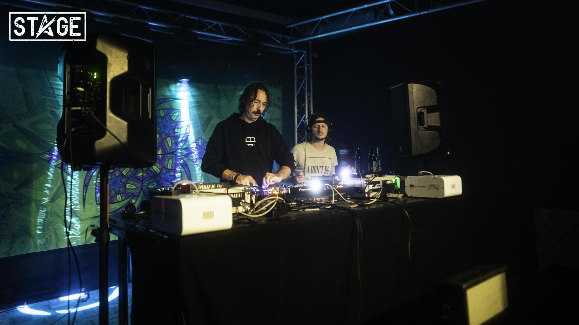 Die Fotos der „Schwitzkasten”-Party im Stage. (Bild: Hannes Stock)