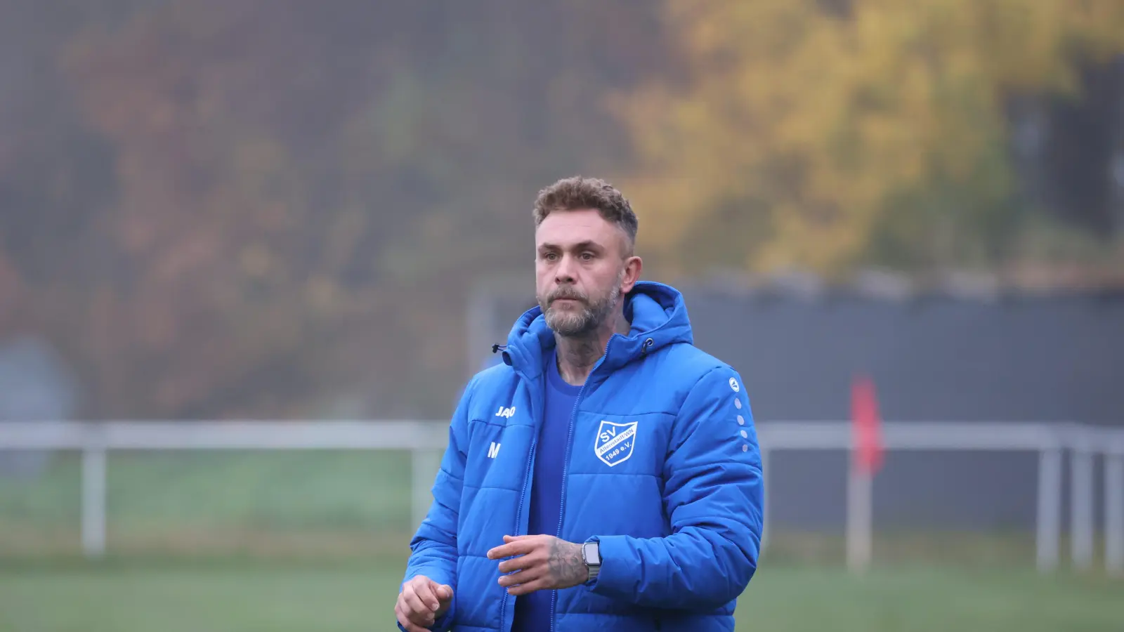 Marvin Häffner hat seinen Vertrag als Trainer beim SV Altenstadt/WN verlängert. (Bild: Dieter Jäschke)