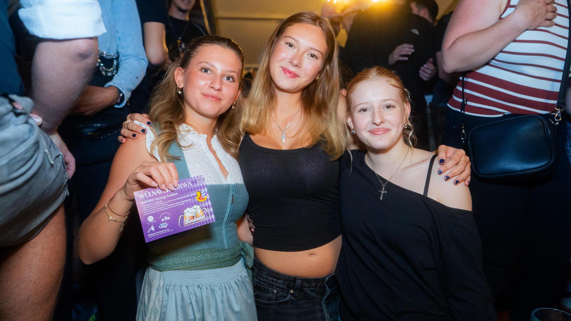 Die Bilder vom Freitag auf dem Weidener Volksfest 2025. (Bild: Hannes Stock)