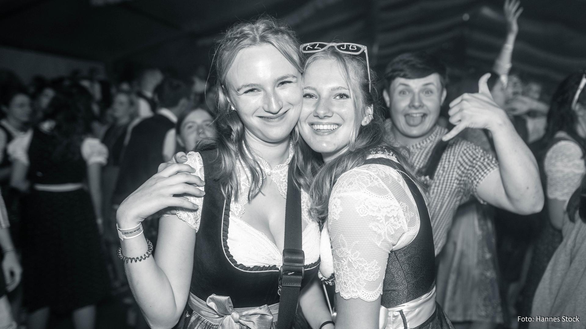Die besten Bilder zum Auftakt der Flosser Kirwa. (Bild: Hannes Stock)